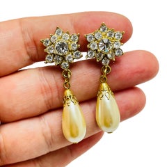 Vintage gold faux pearl rhinestone designer runway clip on earrings