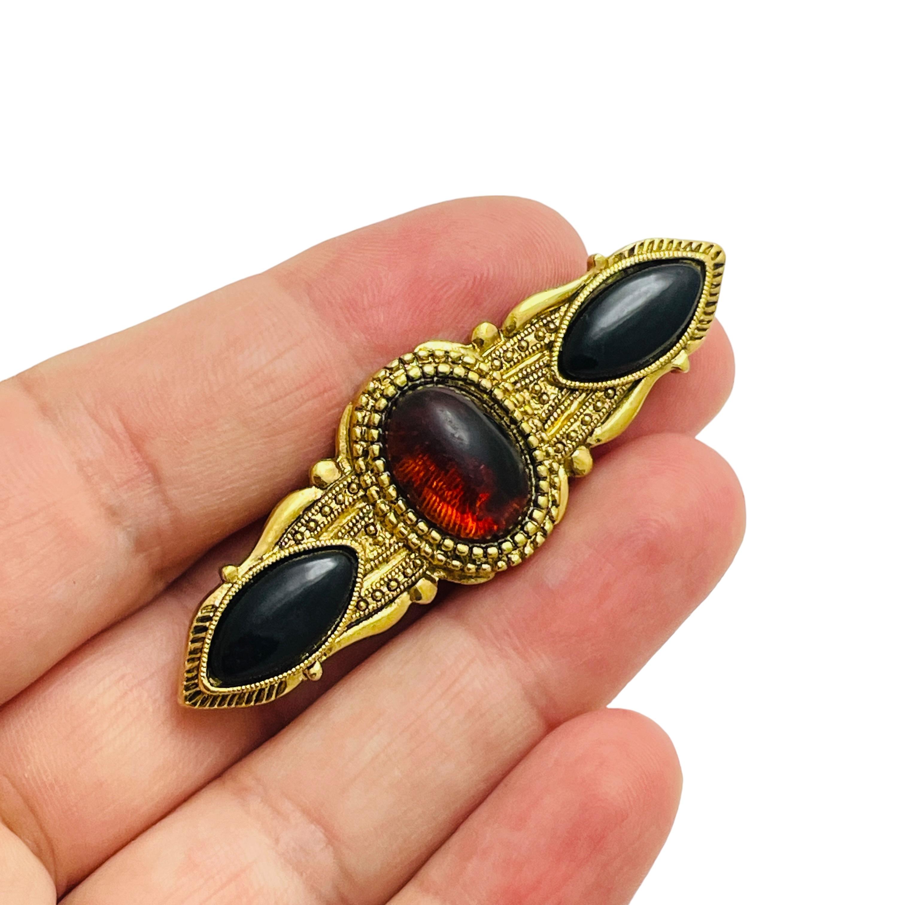 Women's Vintage gold faux stones etruscan designer brooch For Sale