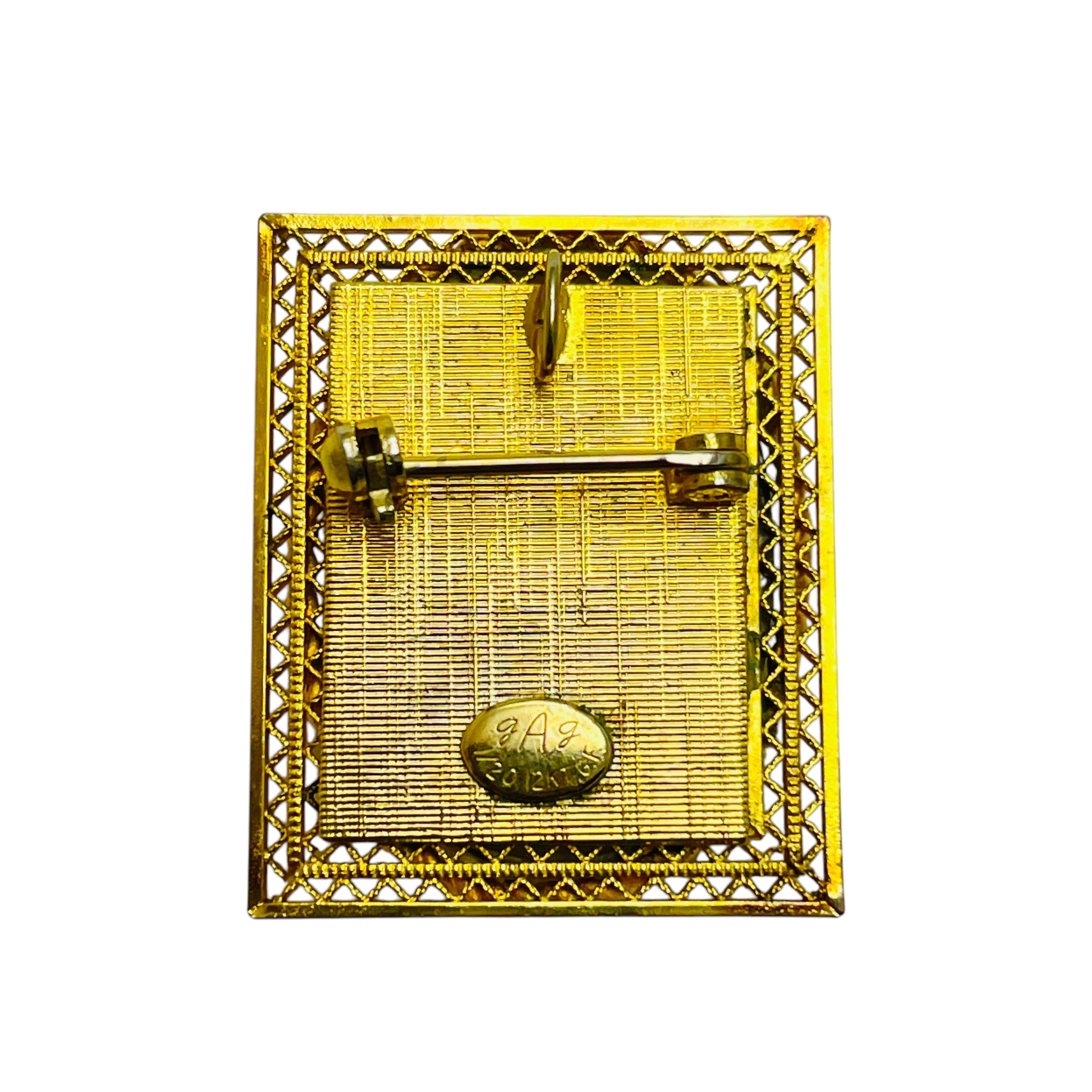Vintage gold filled portrait brooch pendant In Good Condition For Sale In Palos Hills, IL