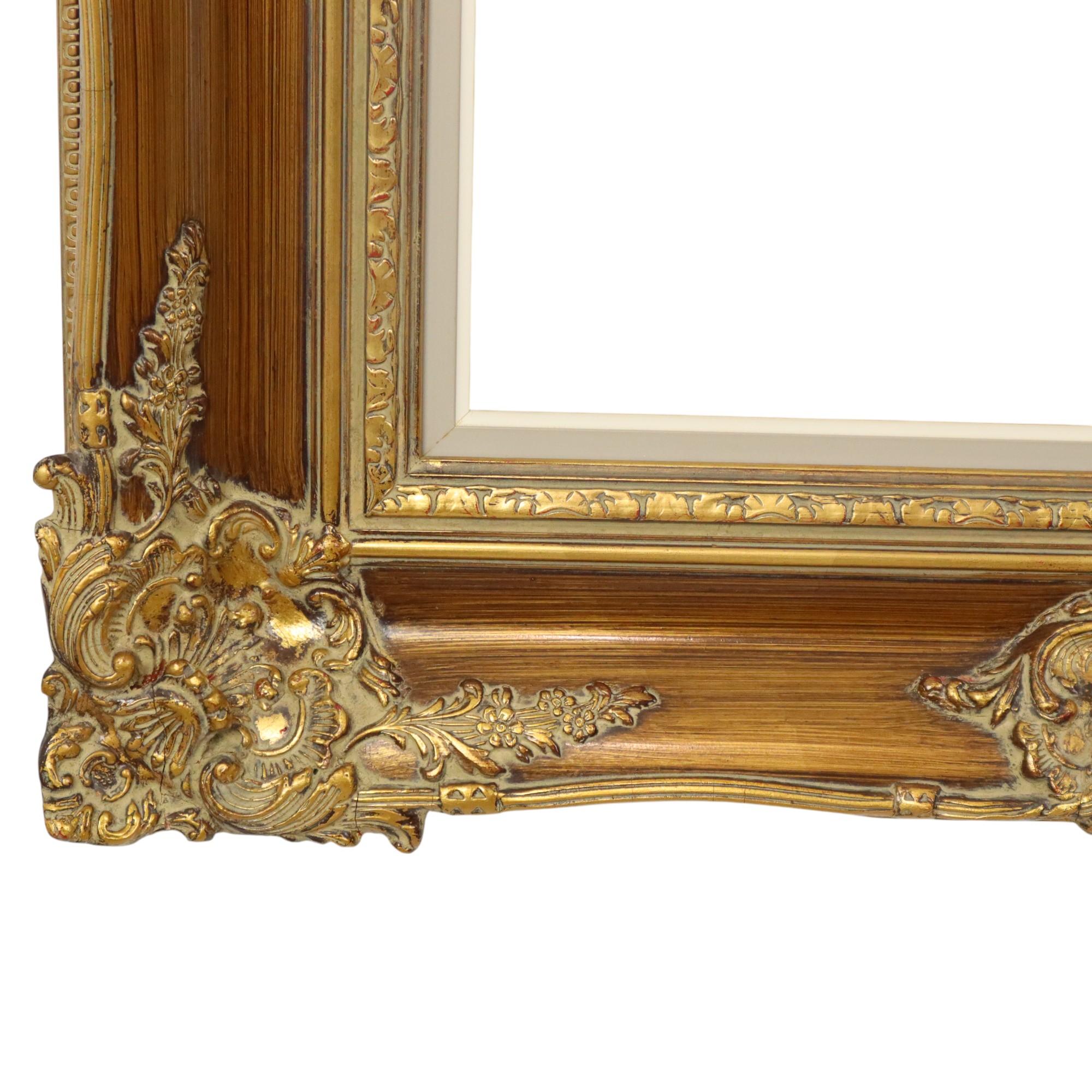 Vintage Gold Frame Barock Stil Klassisch Kiefer Wood 87x77cm im Angebot 1