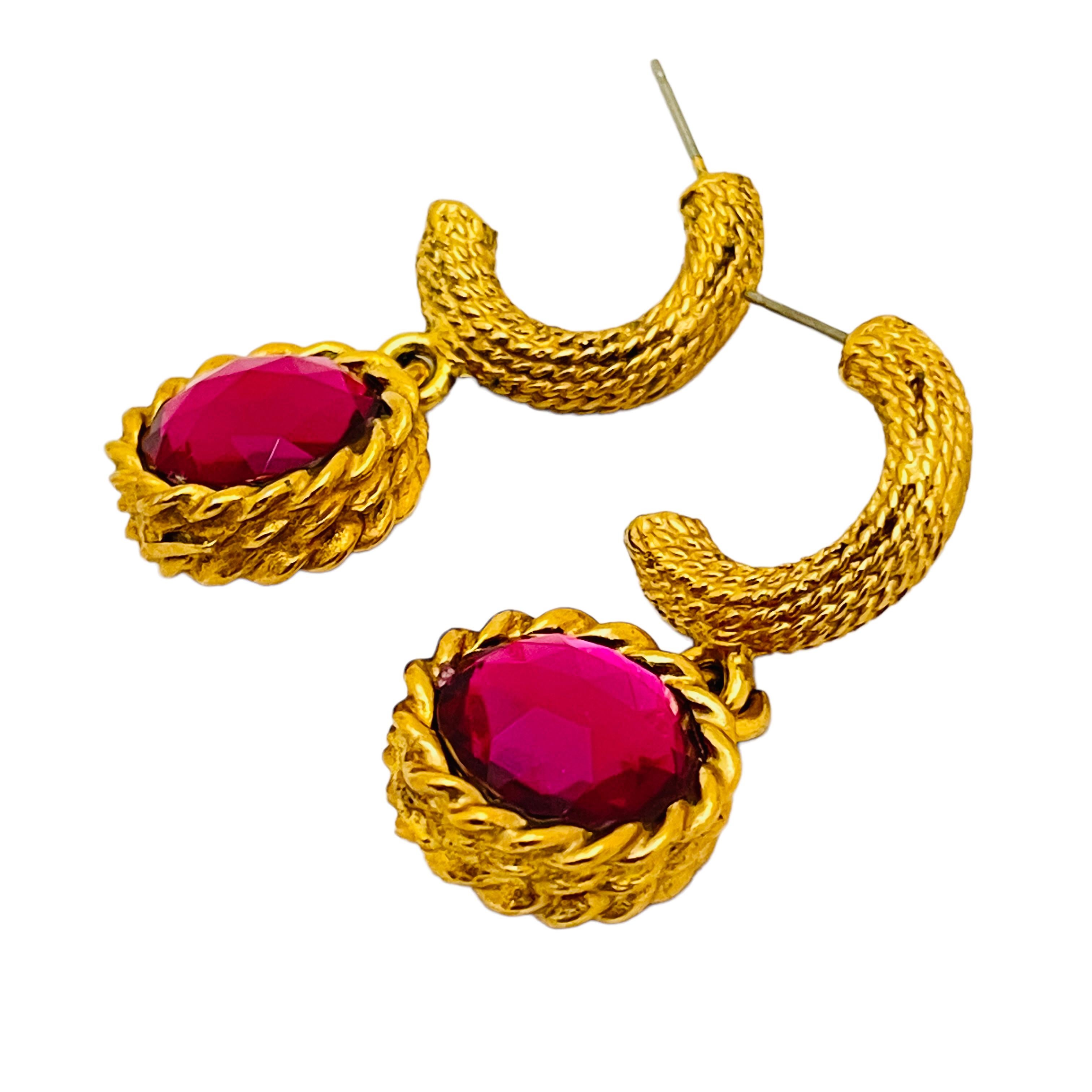 Women's or Men's Vintage gold fuchsia pink glass designer runway pierced earrings For Sale