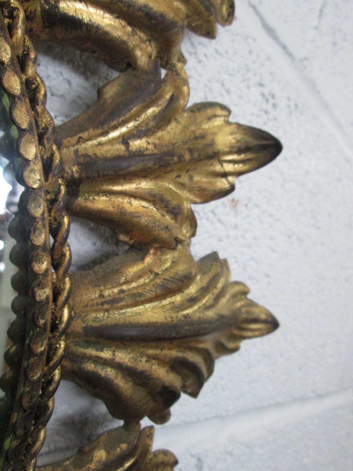 Vintage Gold vergoldet Metall Sunburst Spiegel (Moderne der Mitte des Jahrhunderts) im Angebot