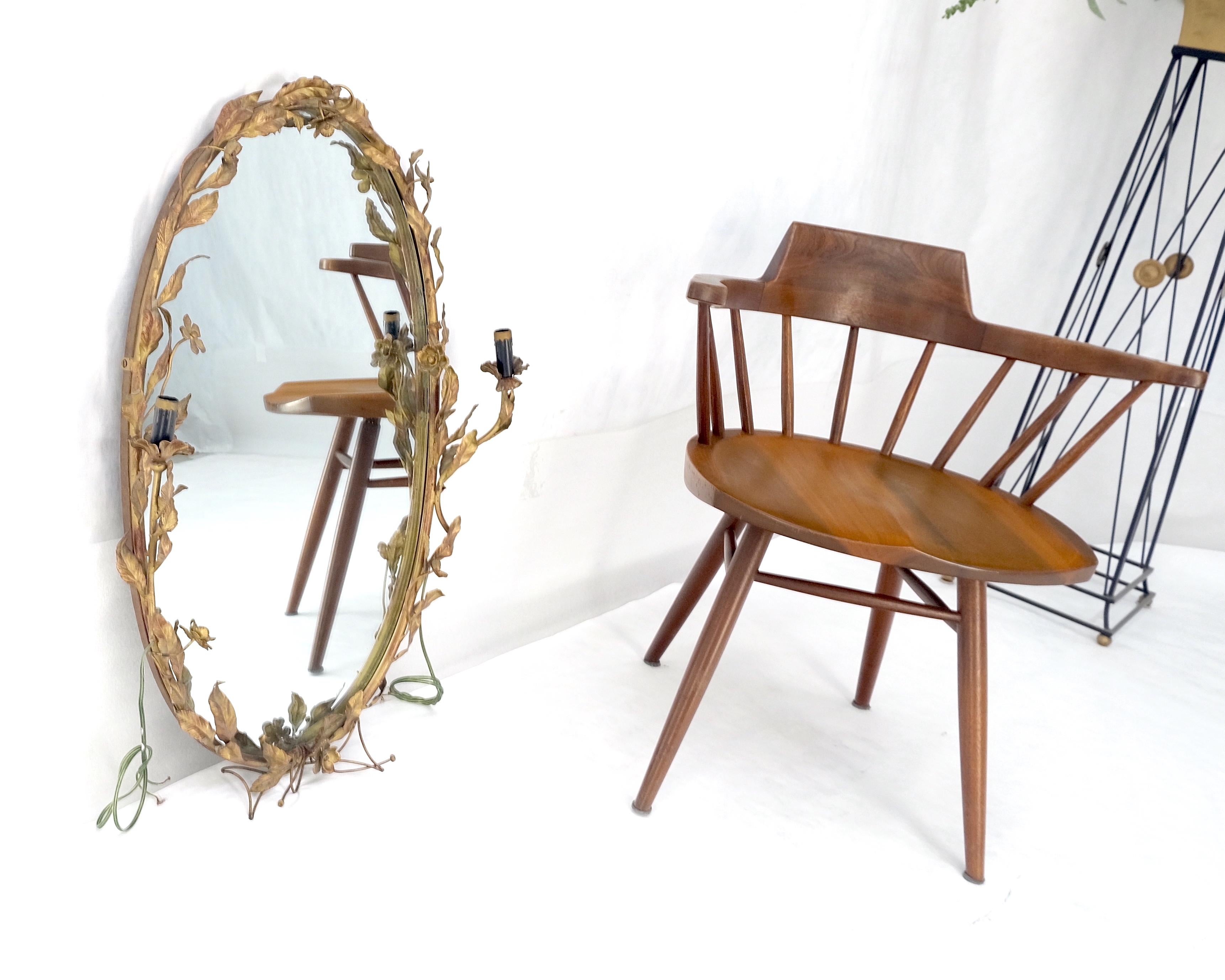 Specchio da parete ovale dorato d'epoca in ferro battuto Candelabro c1920s in vendita 1
