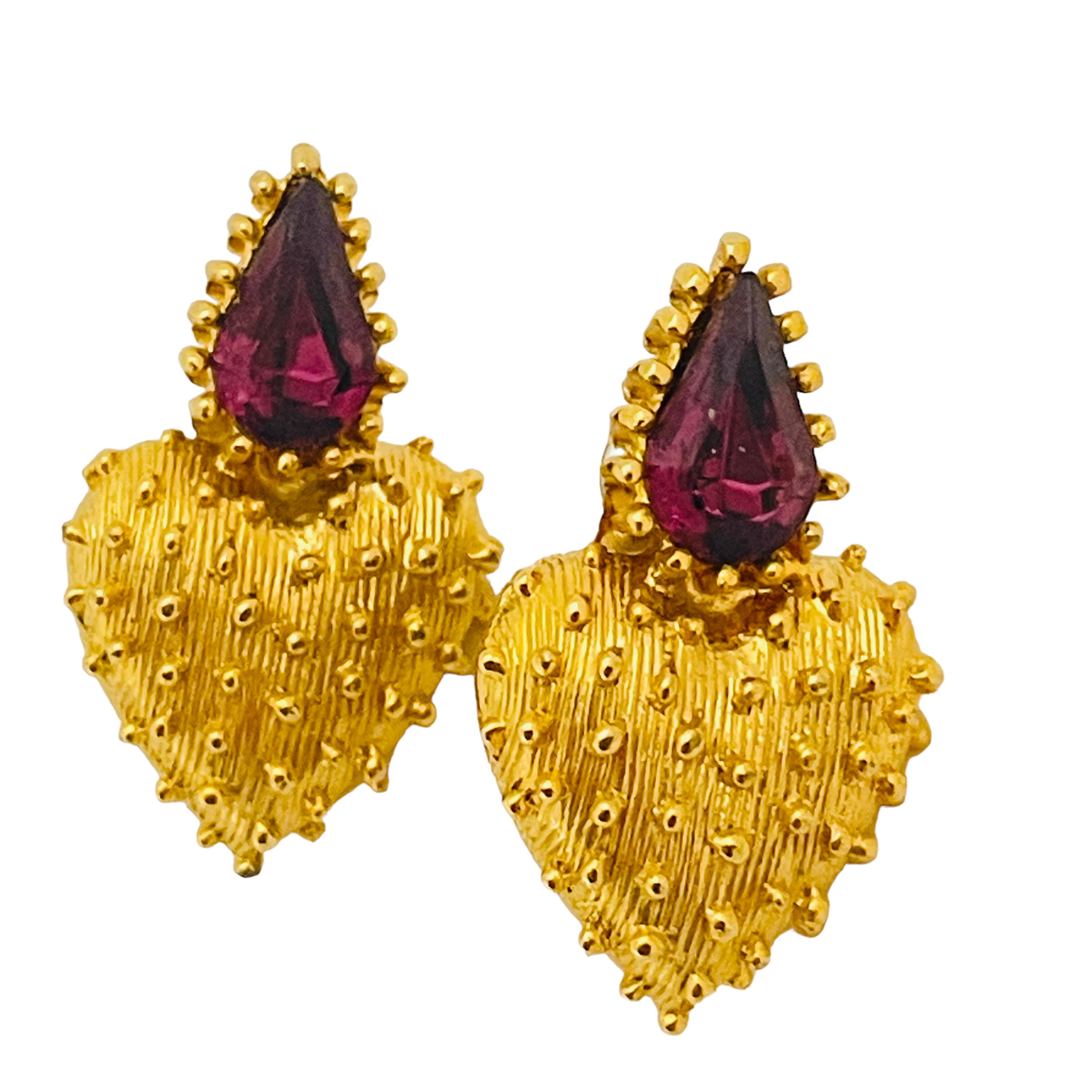Women's or Men's Vintage gold glass amethyst pierced 80’s earrings   For Sale