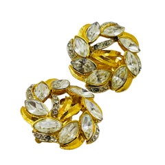 Pendientes de clip de diseño vintage de cristal dorado