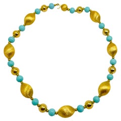 Collier vintage en verre doré et perles de fausse turquoise