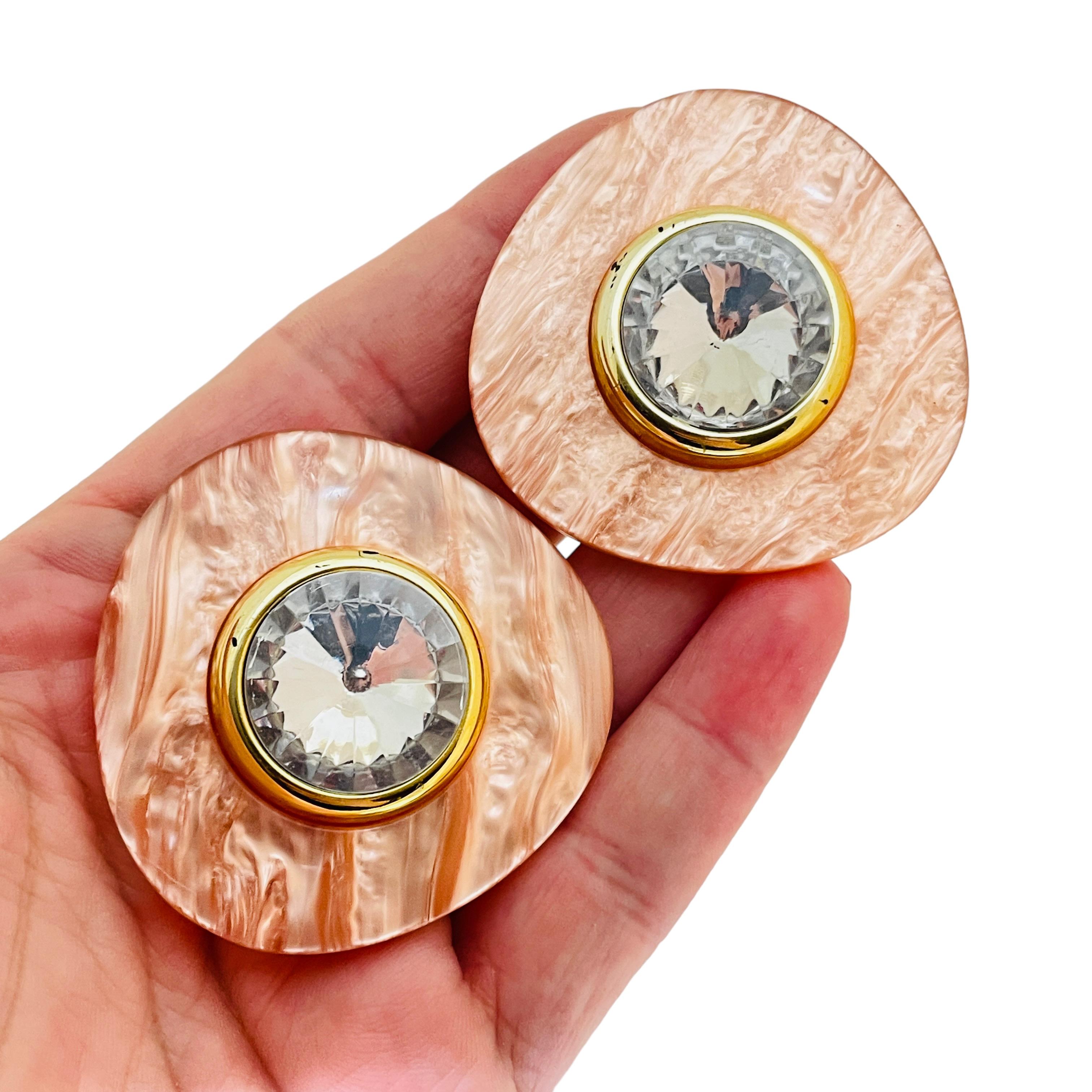 Women's Vintage gold glass massive designer runway clip on earrings For Sale