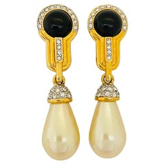Vintage gold glass rhinestone pearl dangle drop designer runway clip on earrings