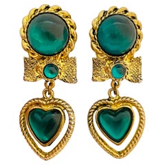 Vintage gold green bow heart dangle designer runway clip on earrings