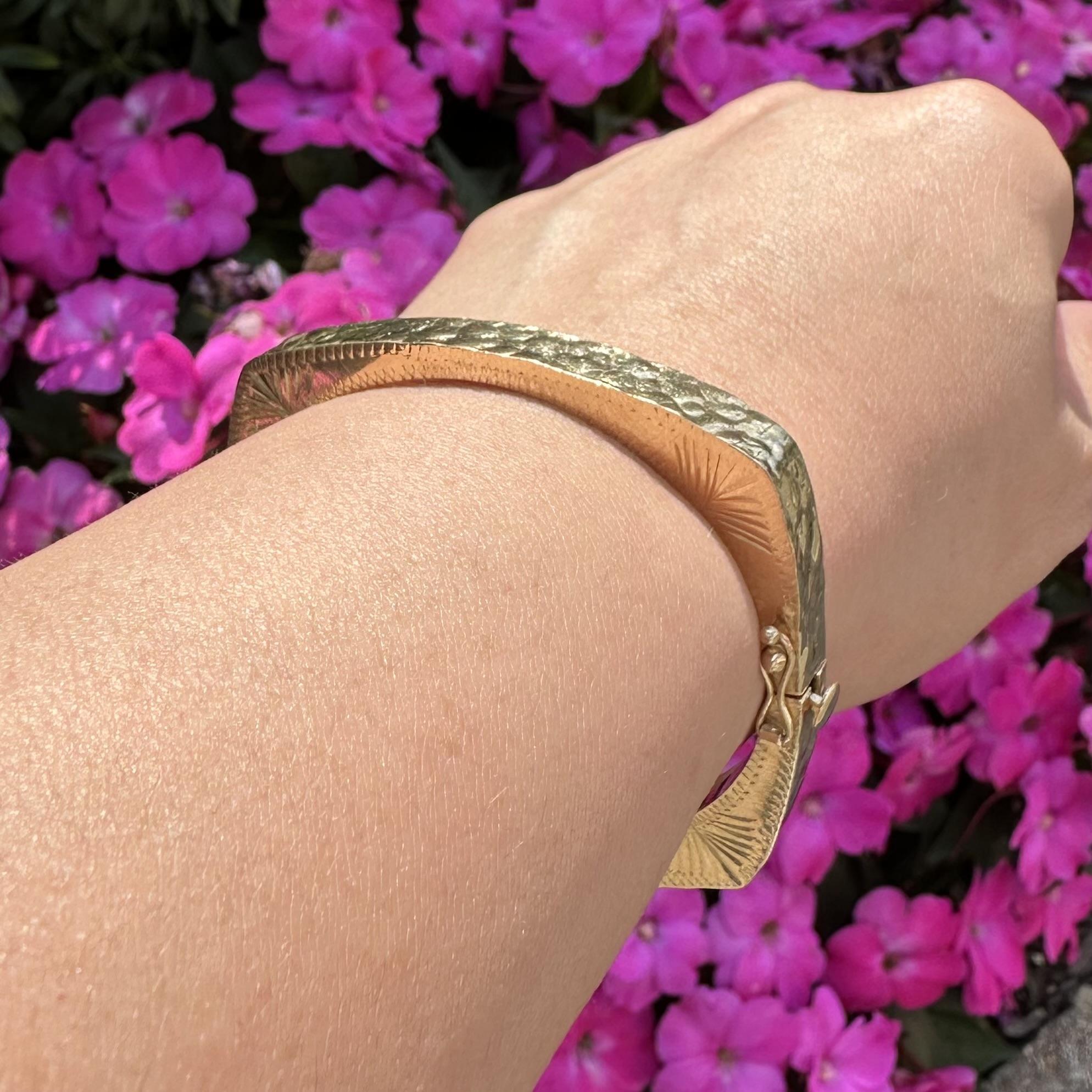 Vintage Gold Hammered Finish & Hand Engraved Square Open Hinged Bangle Bracelet For Sale 8