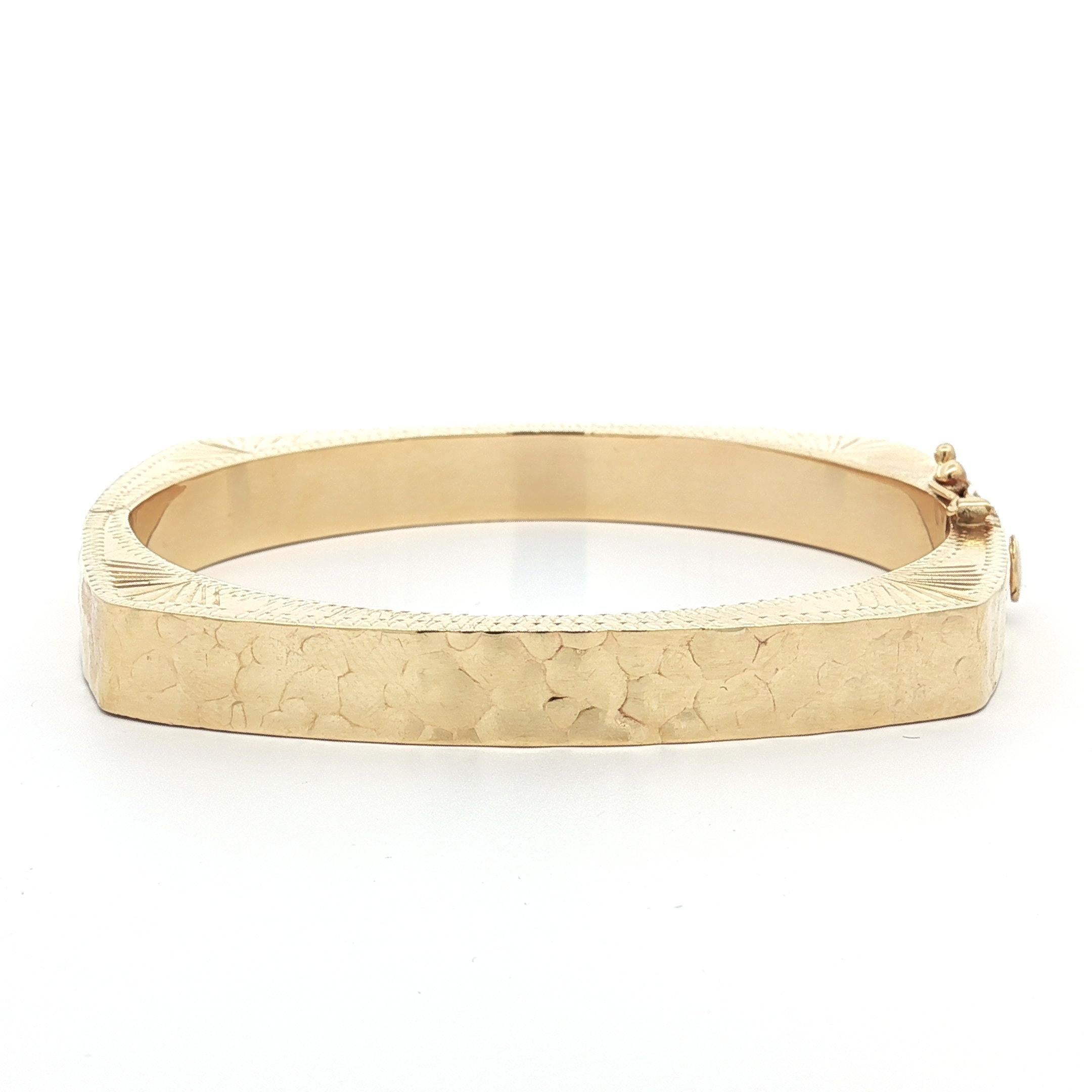 Vintage Gold Hammered Finish & Hand Engraved Square Open Hinged Bangle Bracelet For Sale 1