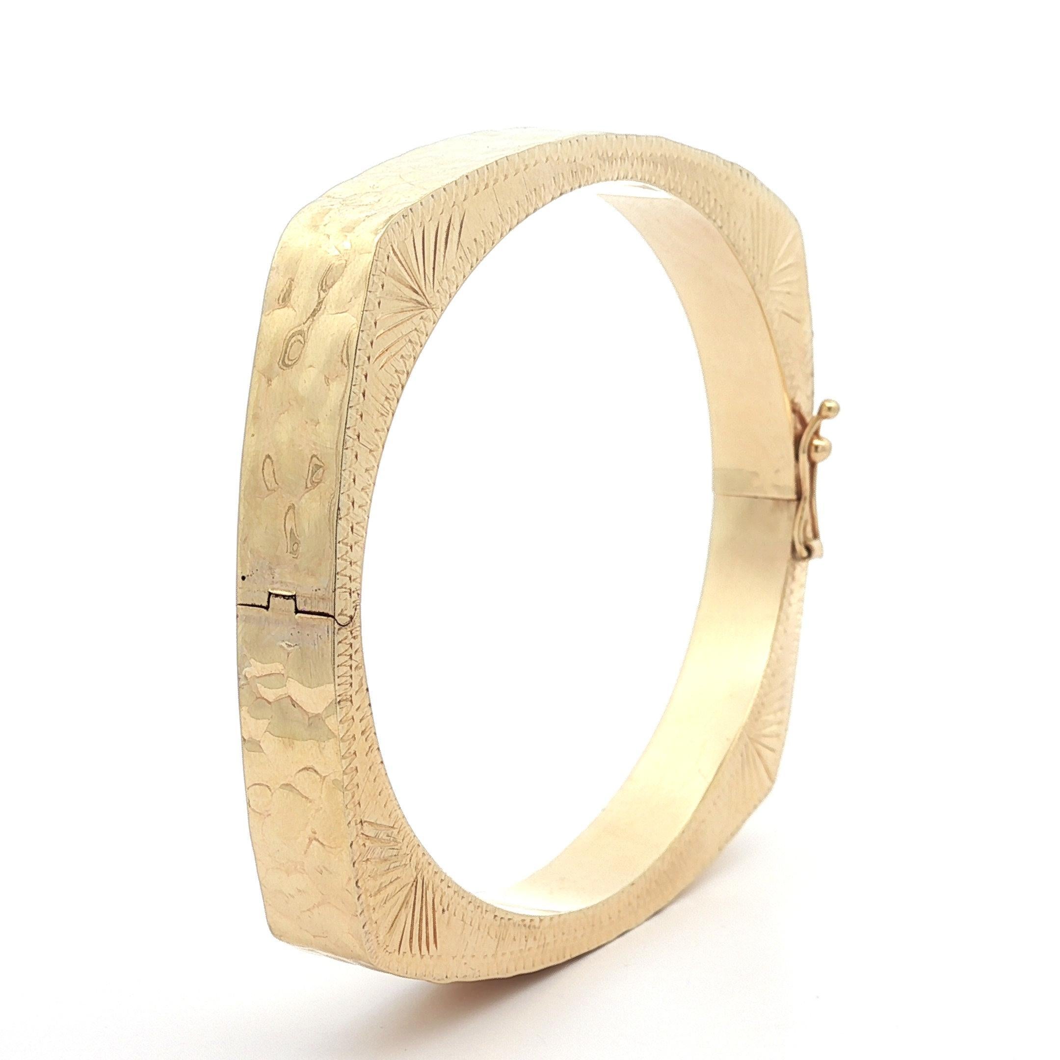 Vintage Gold Hammered Finish & Hand Engraved Square Open Hinged Bangle Bracelet For Sale 4