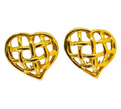 Pendientes de clip de diseño de pasarela con corazón de oro vintage