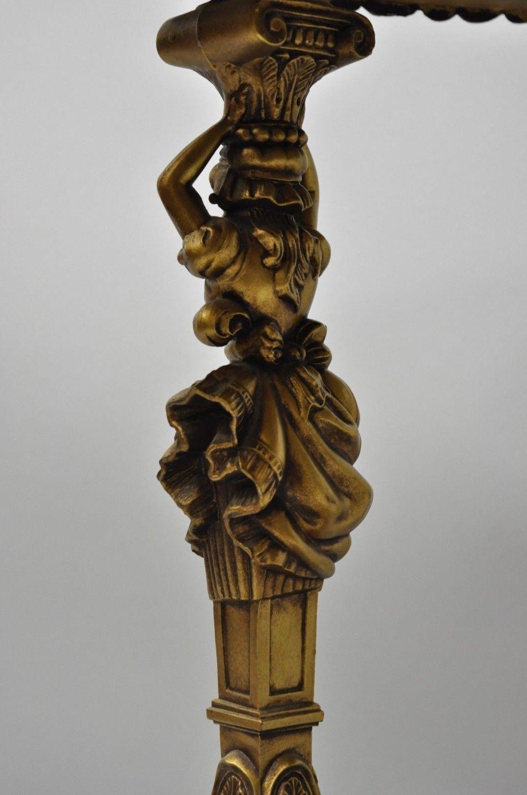 Table d'appoint vintage en métal doré de style Hollywood Regency français avec figure féminine figurative 2