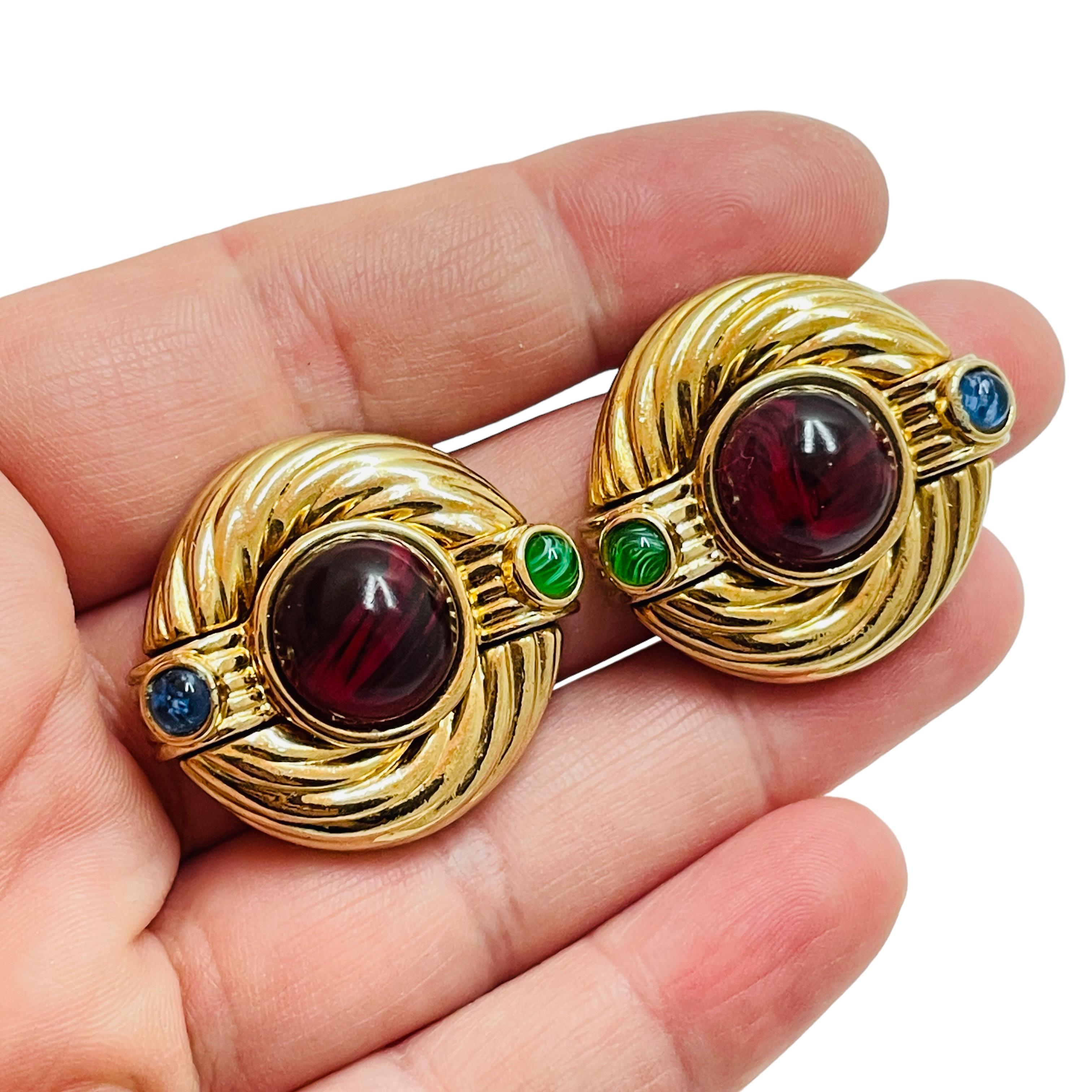 Vintage gold jewel clip on designer runway earrings For Sale 1