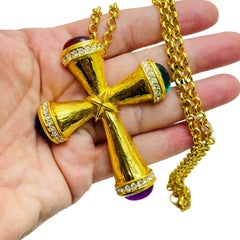 Vintage gold jewel mogul cross designer runway necklace brooch