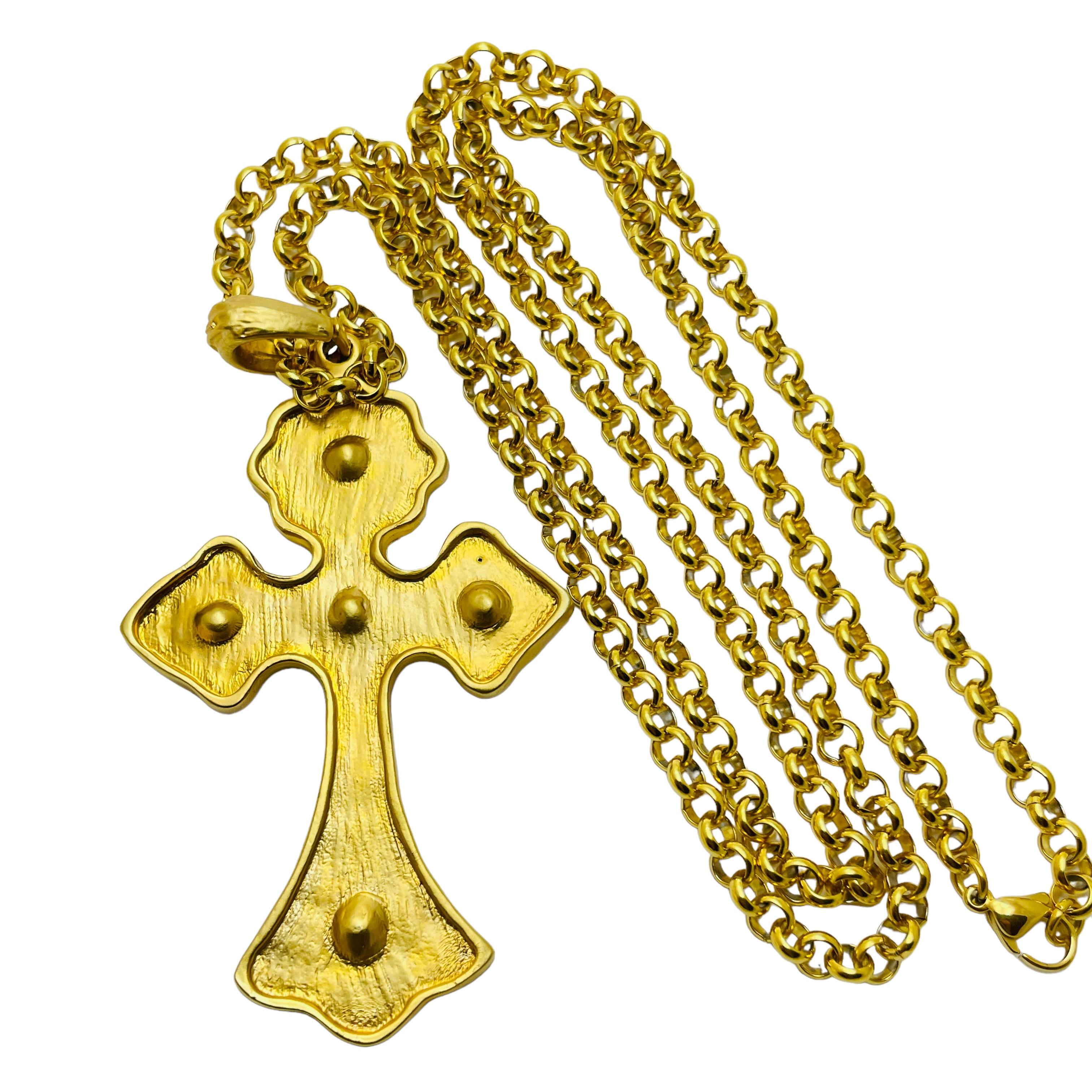 Collana d'oro Jewell d'epoca con strass e croce di stilista In condizioni buone in vendita a Palos Hills, IL