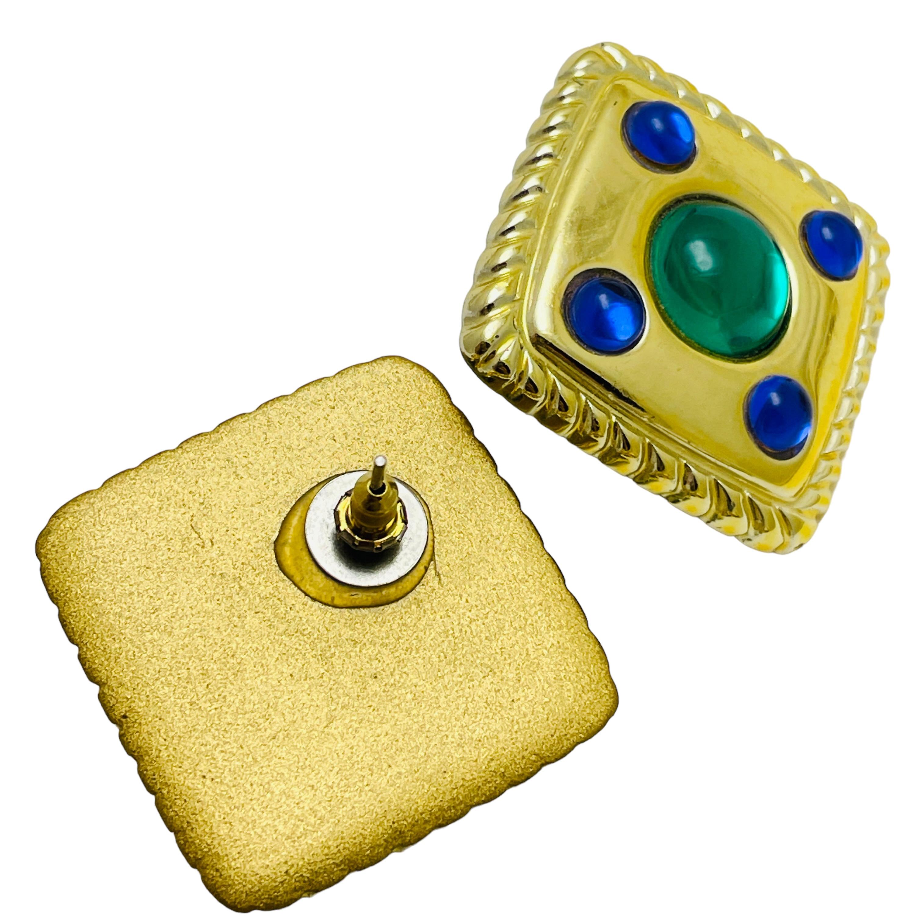 Orecchini d'oro d'epoca con strass di design In condizioni buone in vendita a Palos Hills, IL