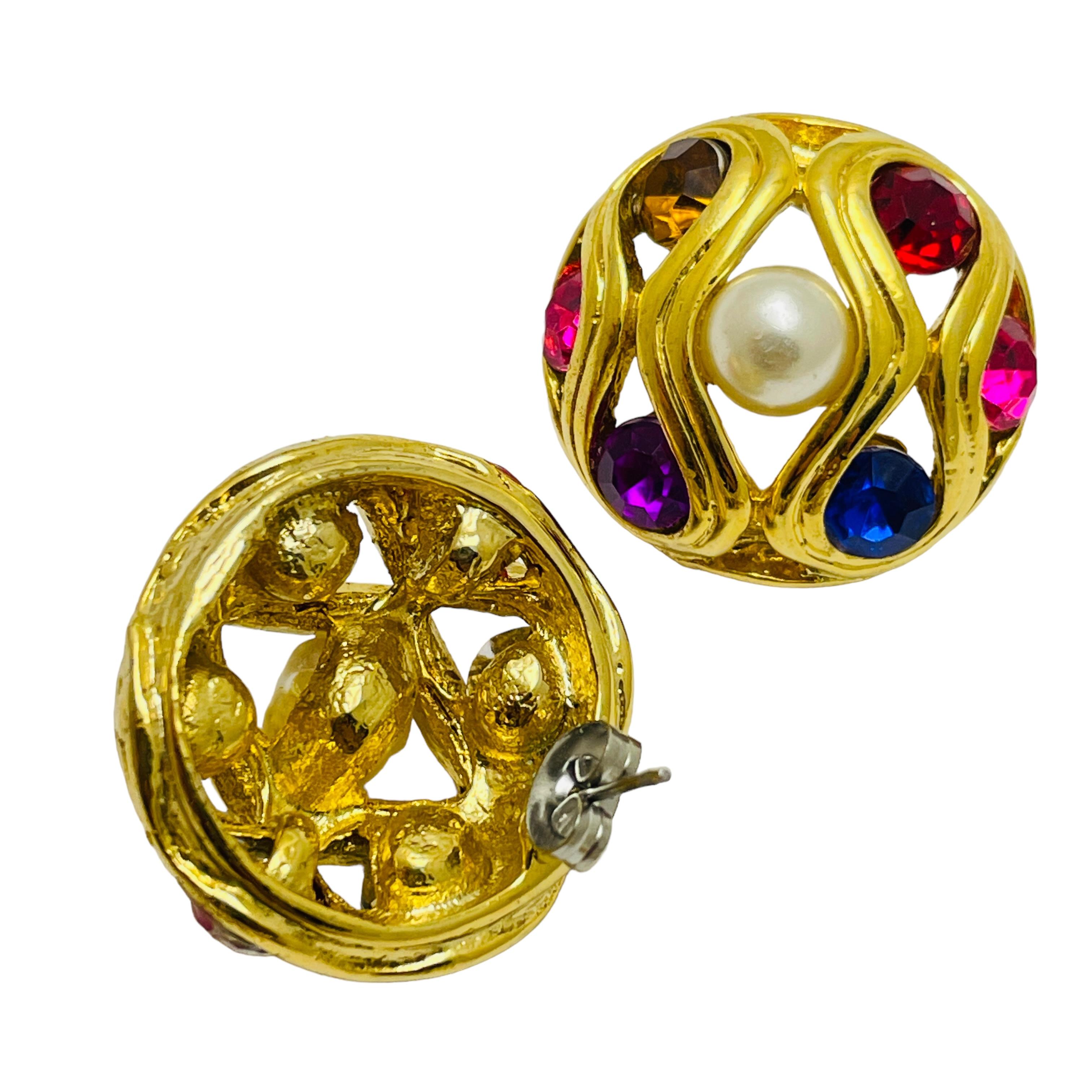 Vintage gold jewel rhinestone pearl designer earrings In Good Condition For Sale In Palos Hills, IL