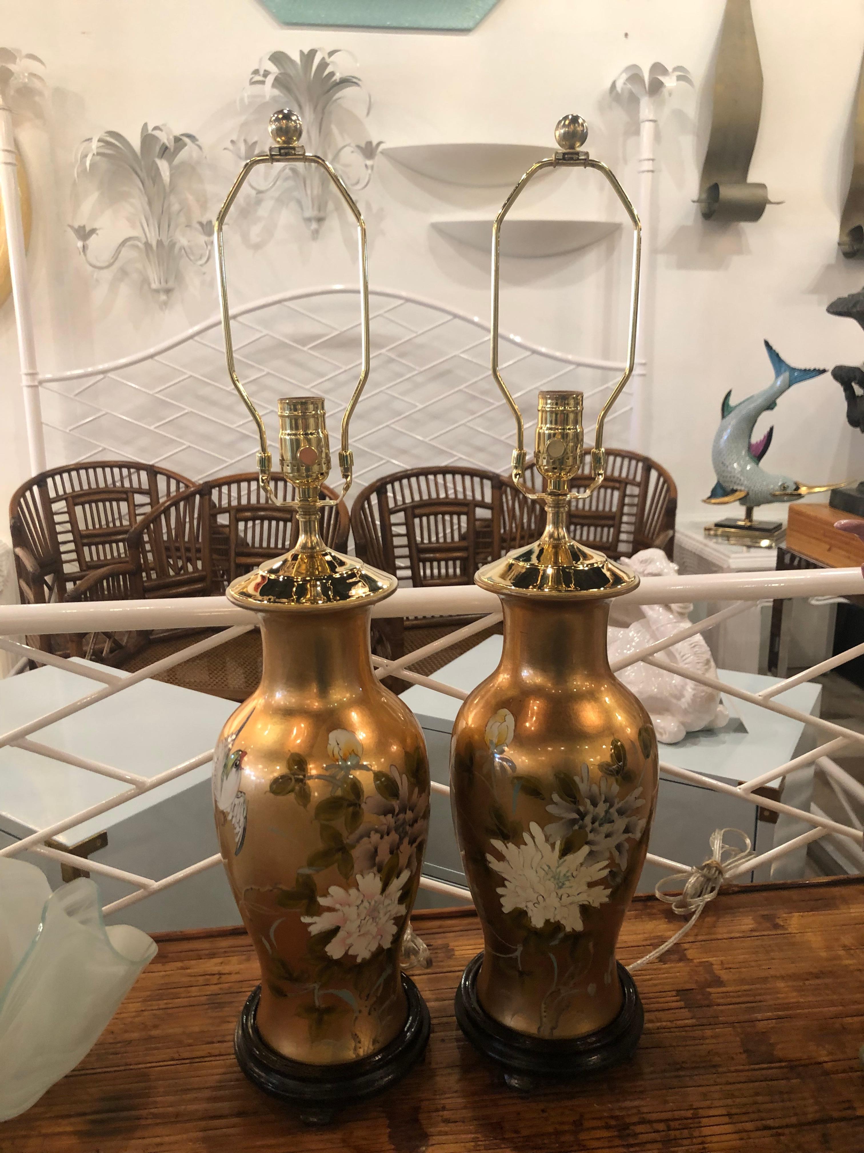 Vintage Gold Leaf Bird Floral Chinoiserie Table Lamps a Pair Newly Restored For Sale 11