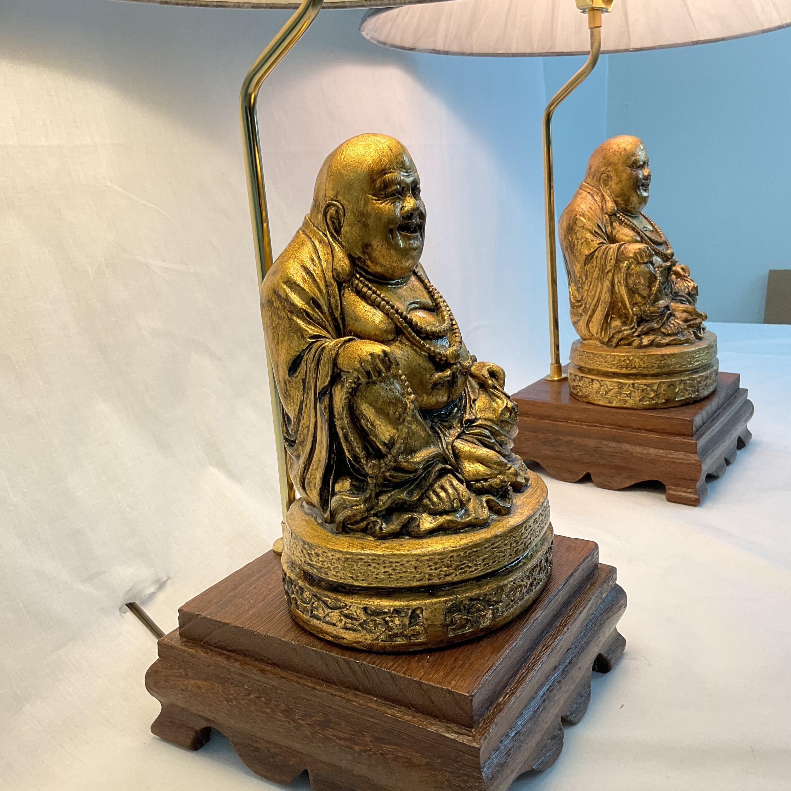 Paire de lampes Budda vintage à feuilles d'or en vente 1