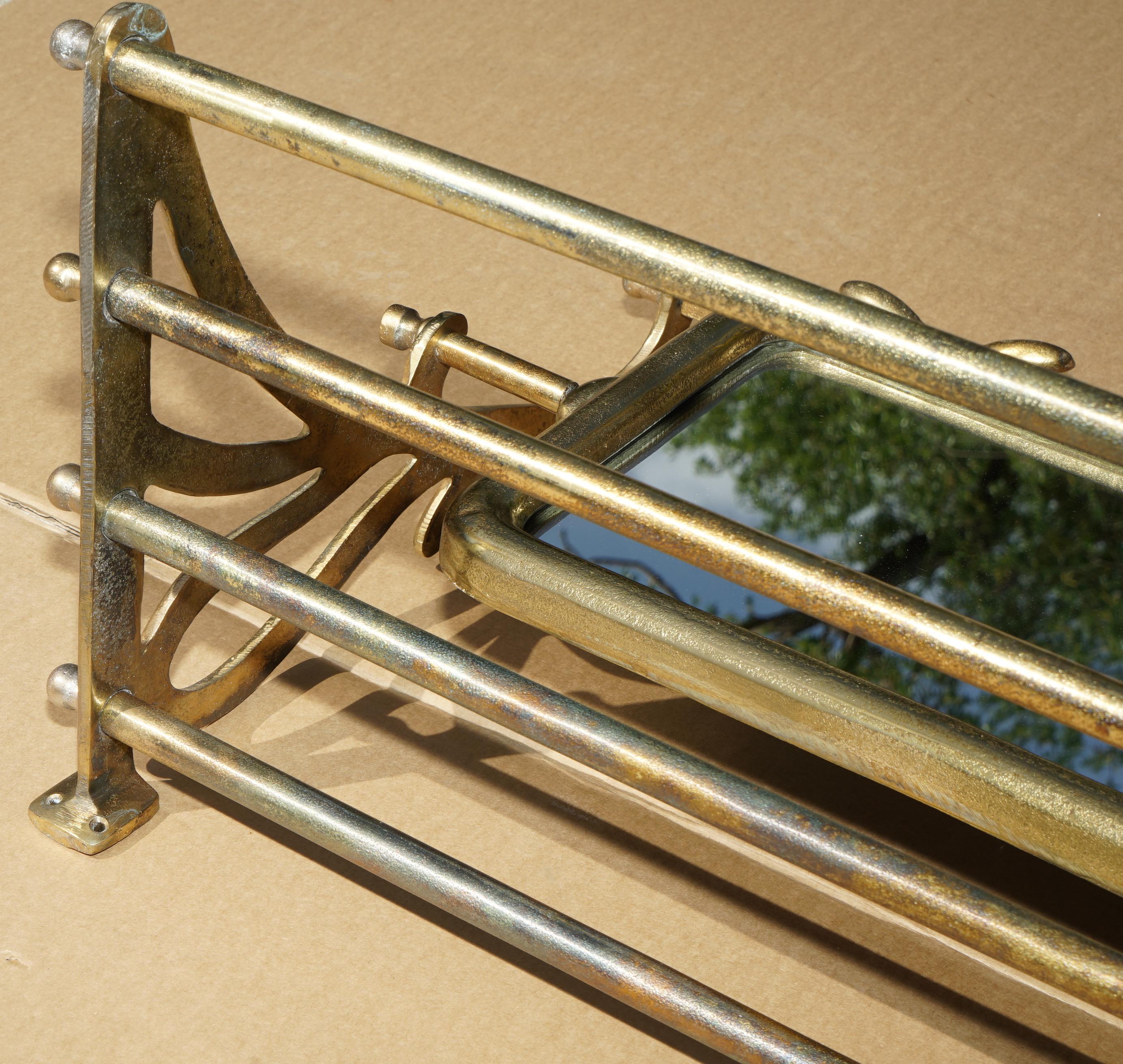Portabagagli PORMANTEAU FOGLIE D'ORO e SPECCHIO CHEVALE PER L'INGRESSO in vendita 1