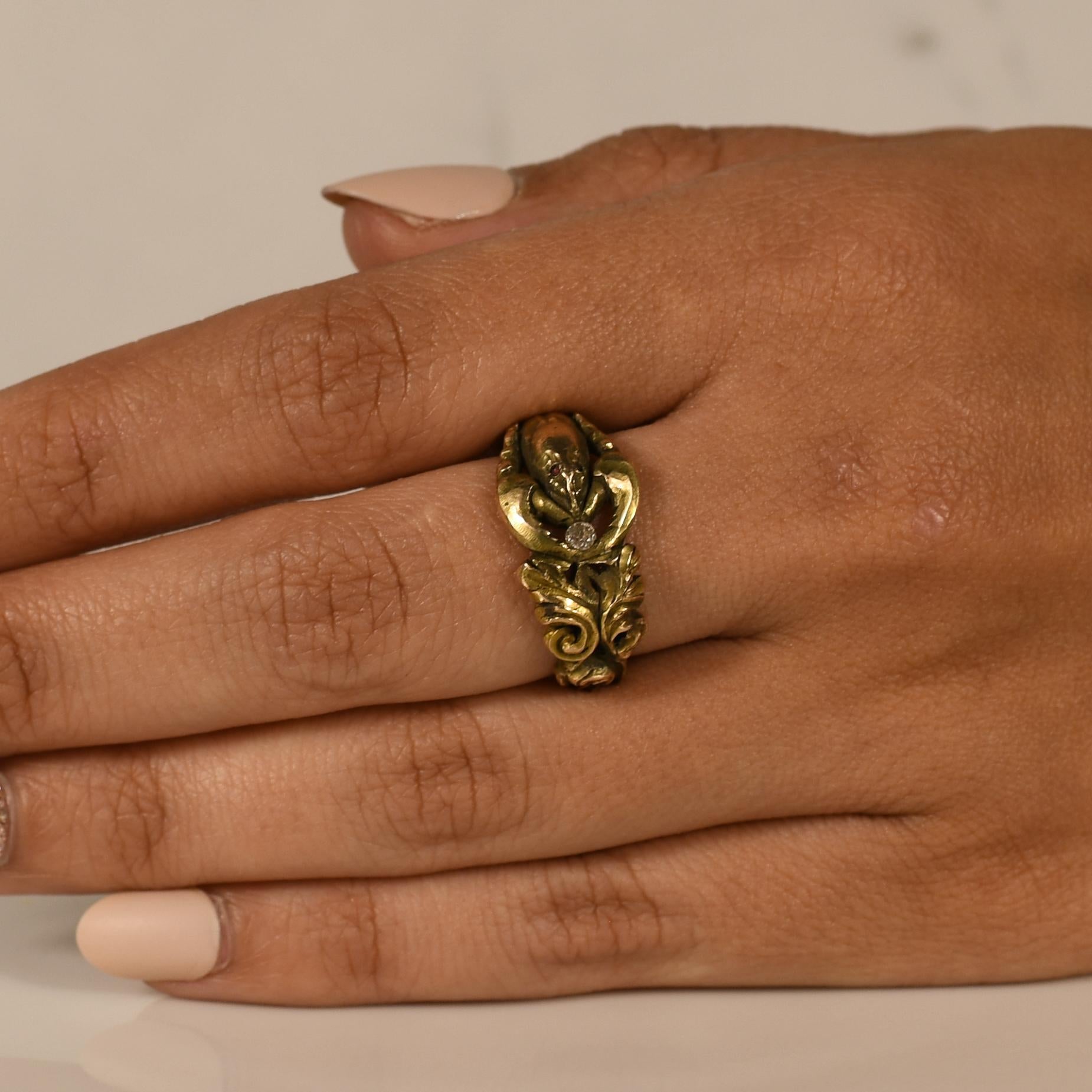 Vintage Gold Lobster Ring For Sale 2