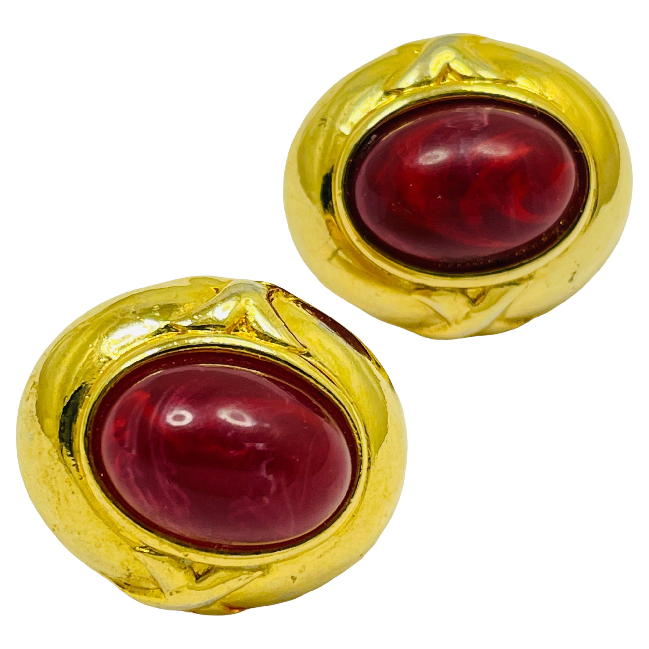 Vintage gold marbled red glass designer pierced earrings For Sale