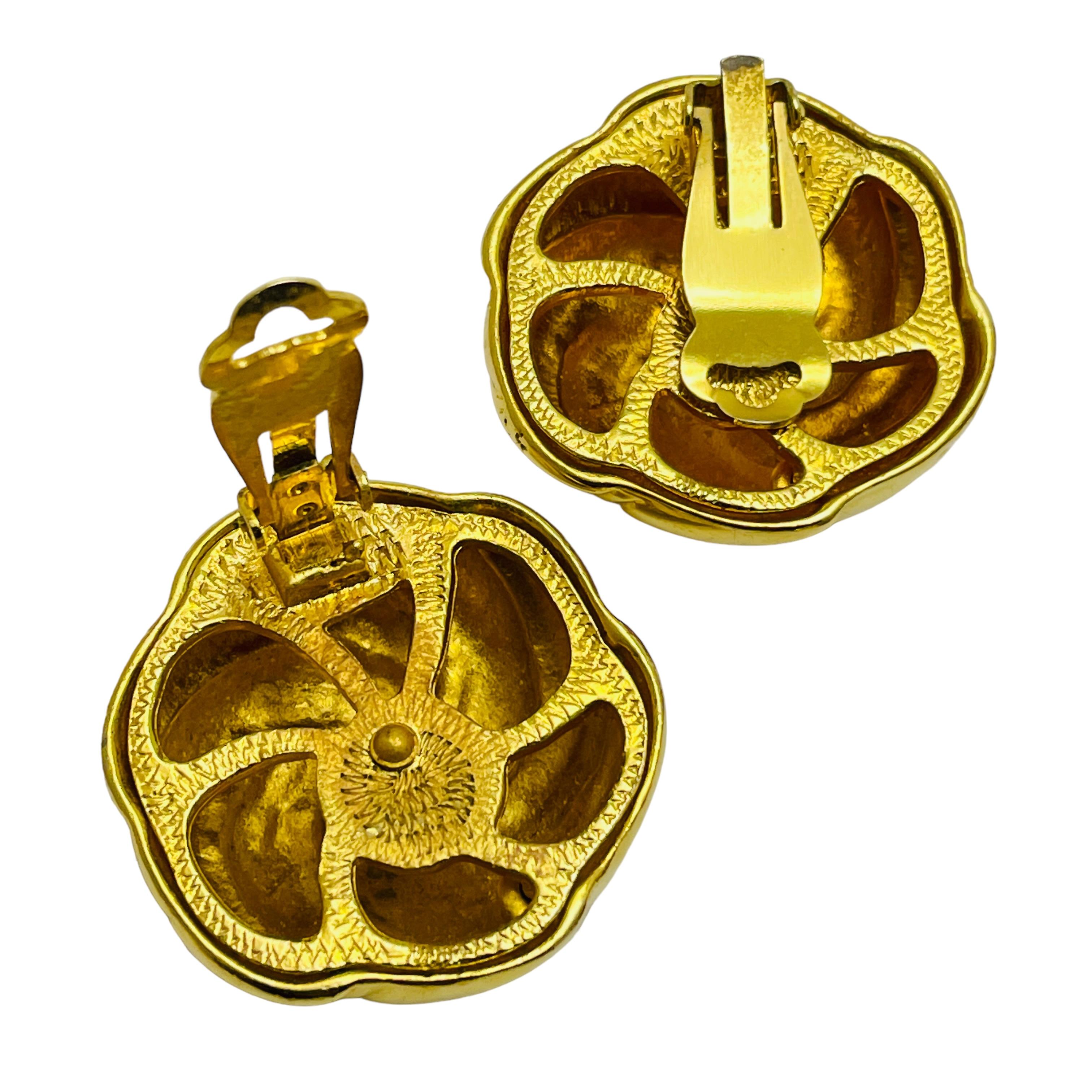 Pendientes de clip de diseñador de pasarela vintage de oro macizo en Bueno estado para la venta en Palos Hills, IL