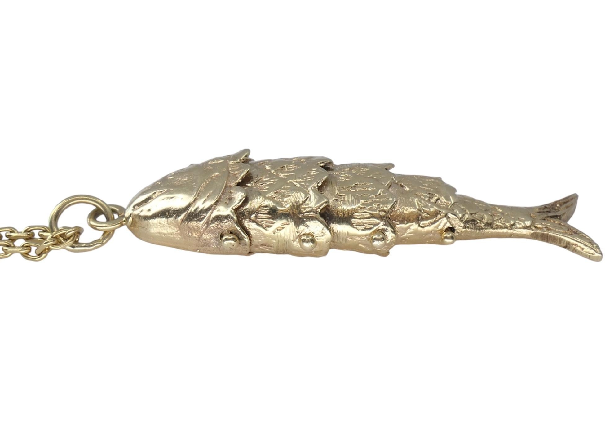 Collana con ciondolo a forma di pesce meccanico in oro vintage 3