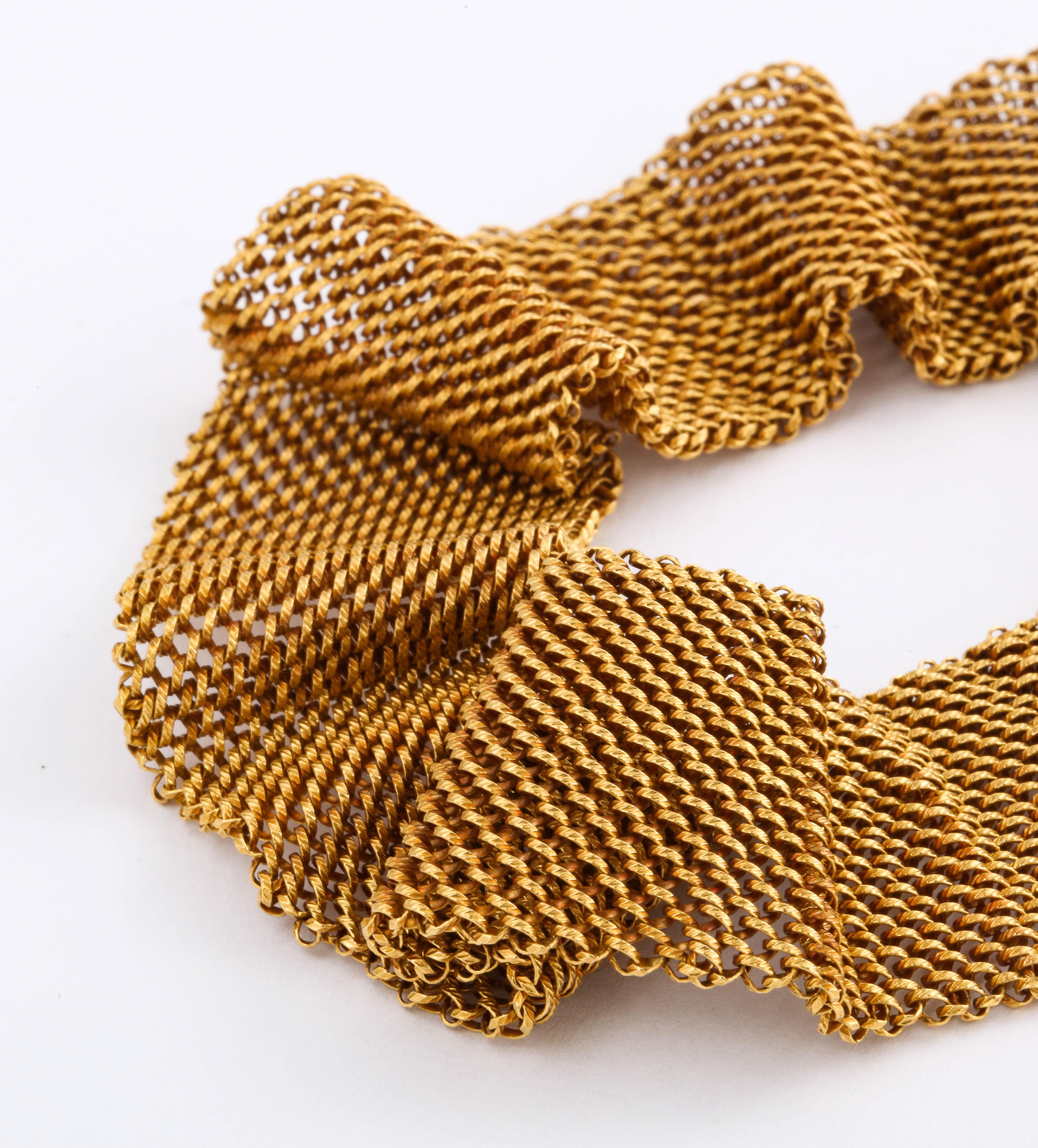 Vintage Gold Mesh Collier In Good Condition In New York, NY