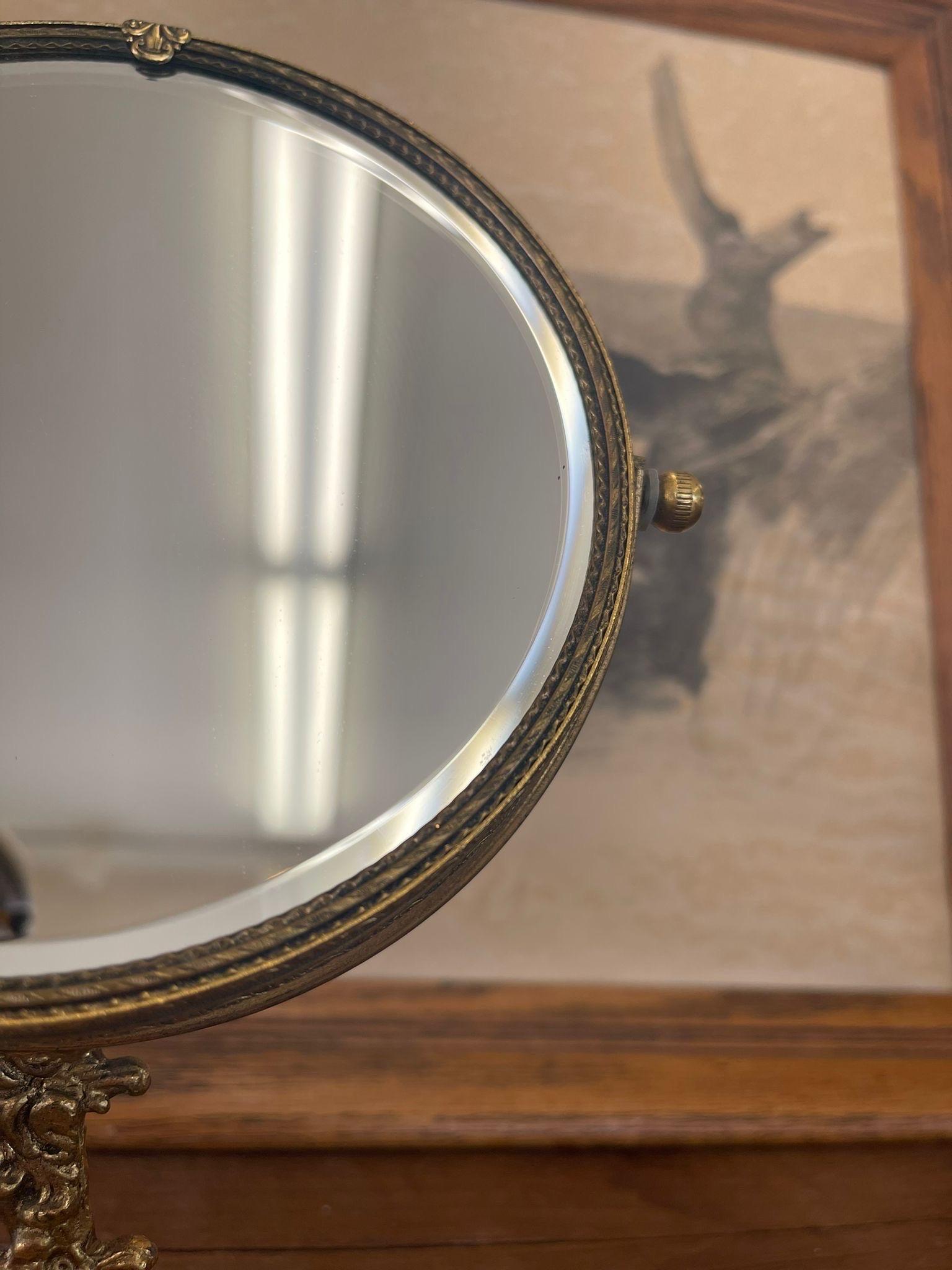 Vintage Gold Mirror With Detailed Base.  In Good Condition For Sale In Seattle, WA
