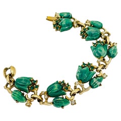 Vintage gold molded lucite green flower bracelet
