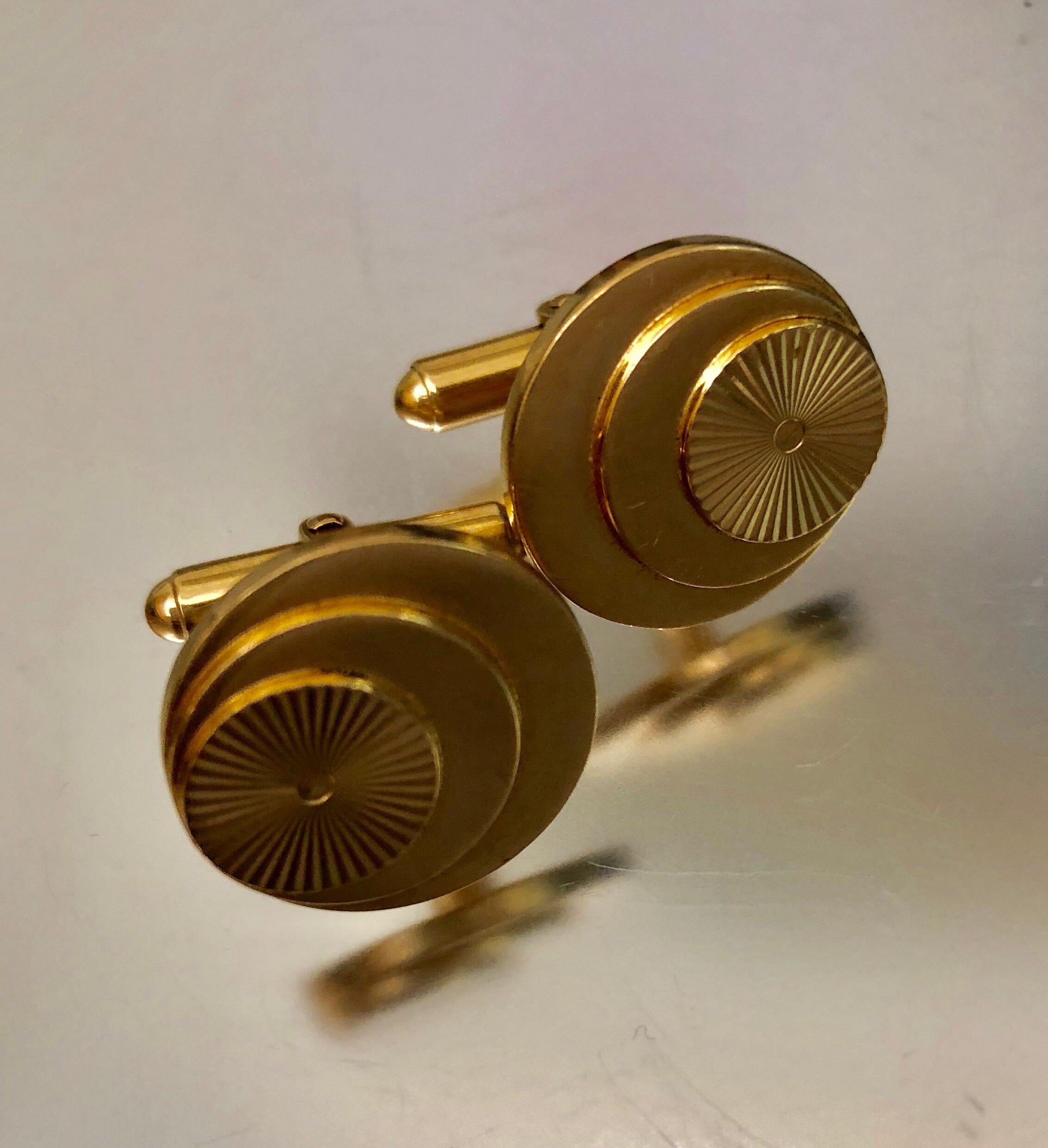 Vintage Gold Multi Layered Round Cufflinks 2