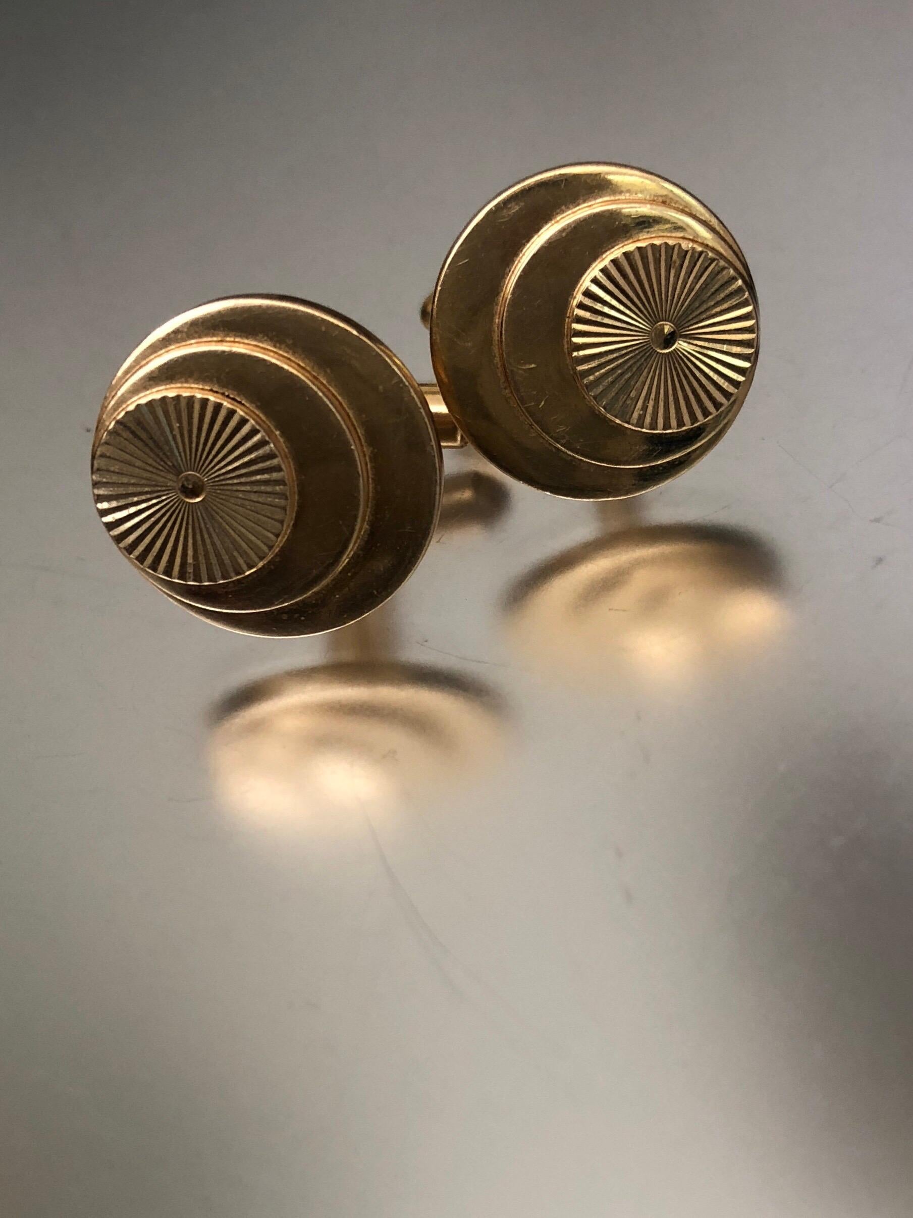 Vintage Gold Multi Layered Round Cufflinks 4