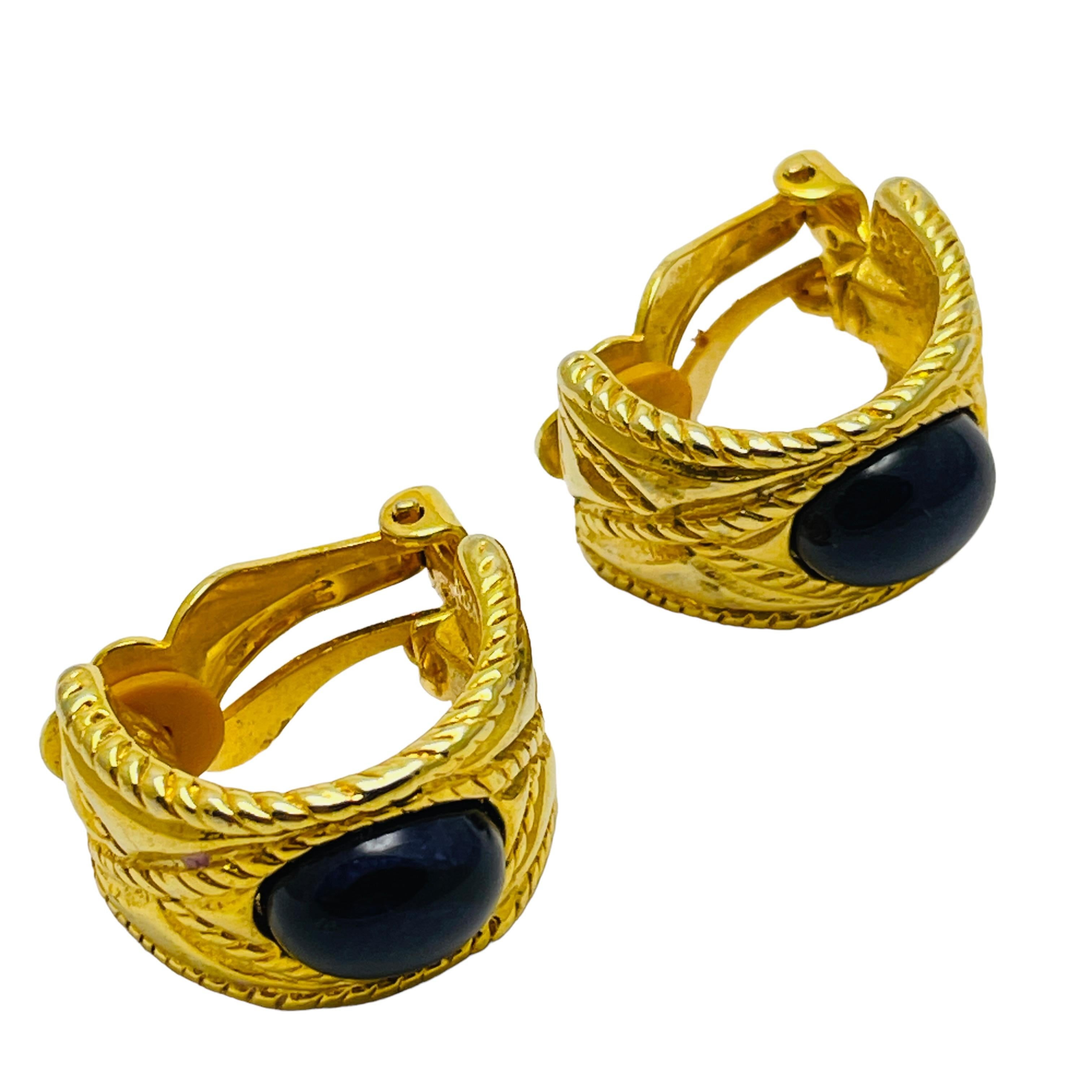 da uomo o donna Orecchini a clip d'epoca in oro navy con cabs, firmati dalla passerella in vendita