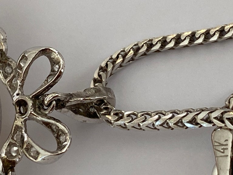 Vintage Gold Necklace with Pendant circa 18.00 Carat Opal and Diamonds