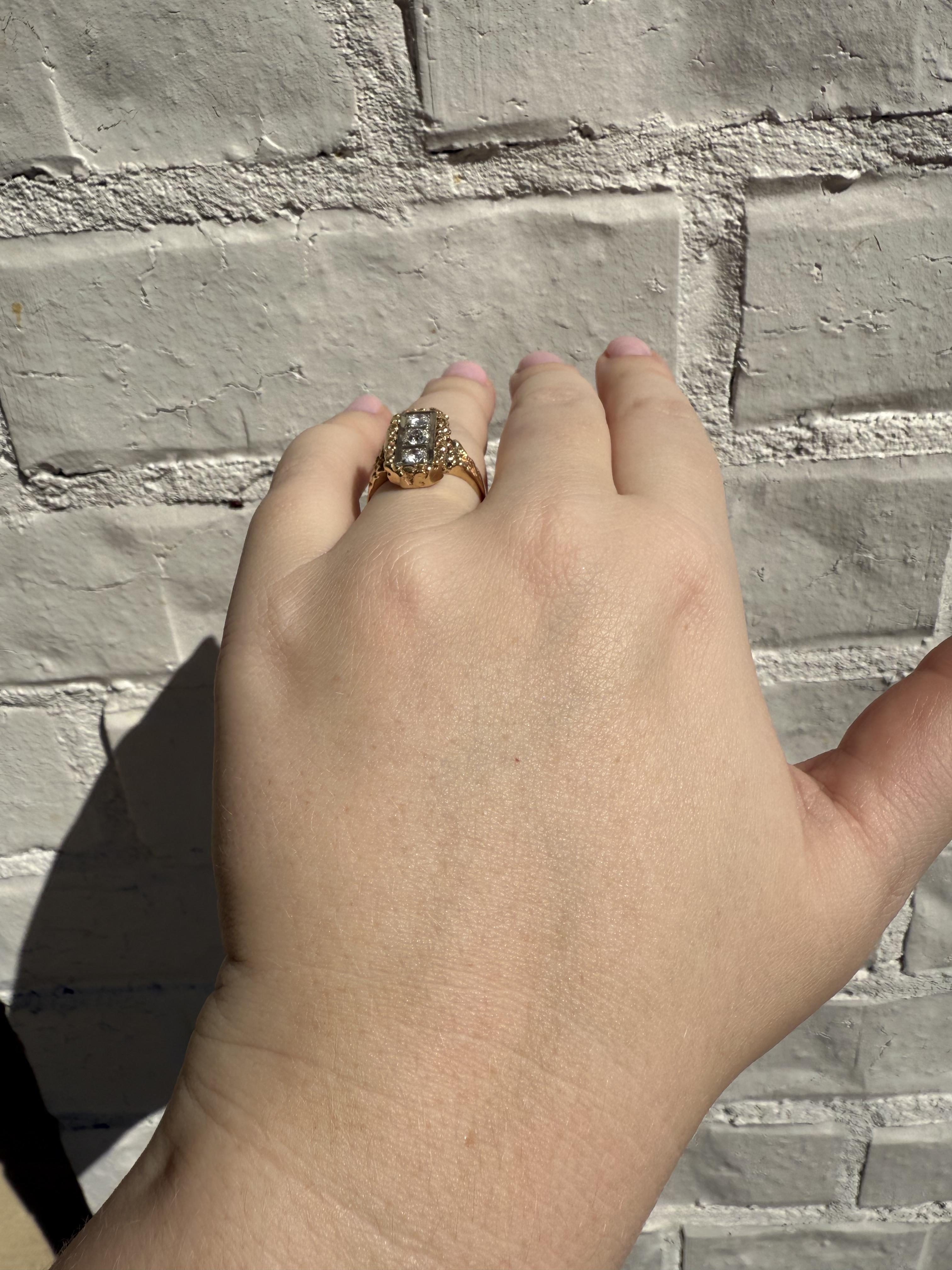 Vintage Gold Nugget Länglicher Diamant Cocktail Ring (Retro) im Angebot