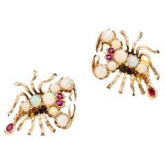 Boucles d'oreilles scorpion vintage en or, opale et rubis, vers 1990