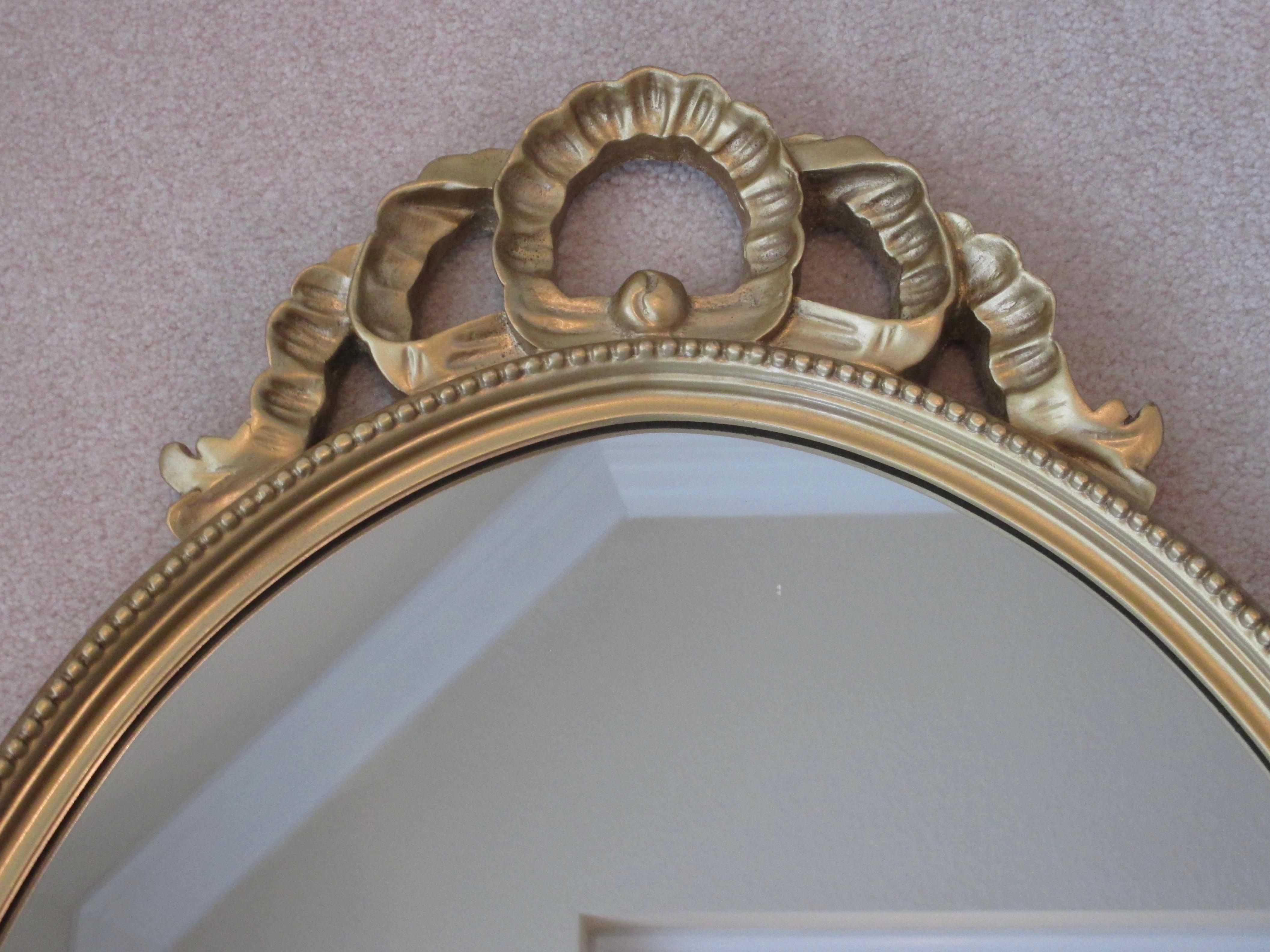 Vintage Gold Oval Mirror In Good Condition For Sale In Naples, FL