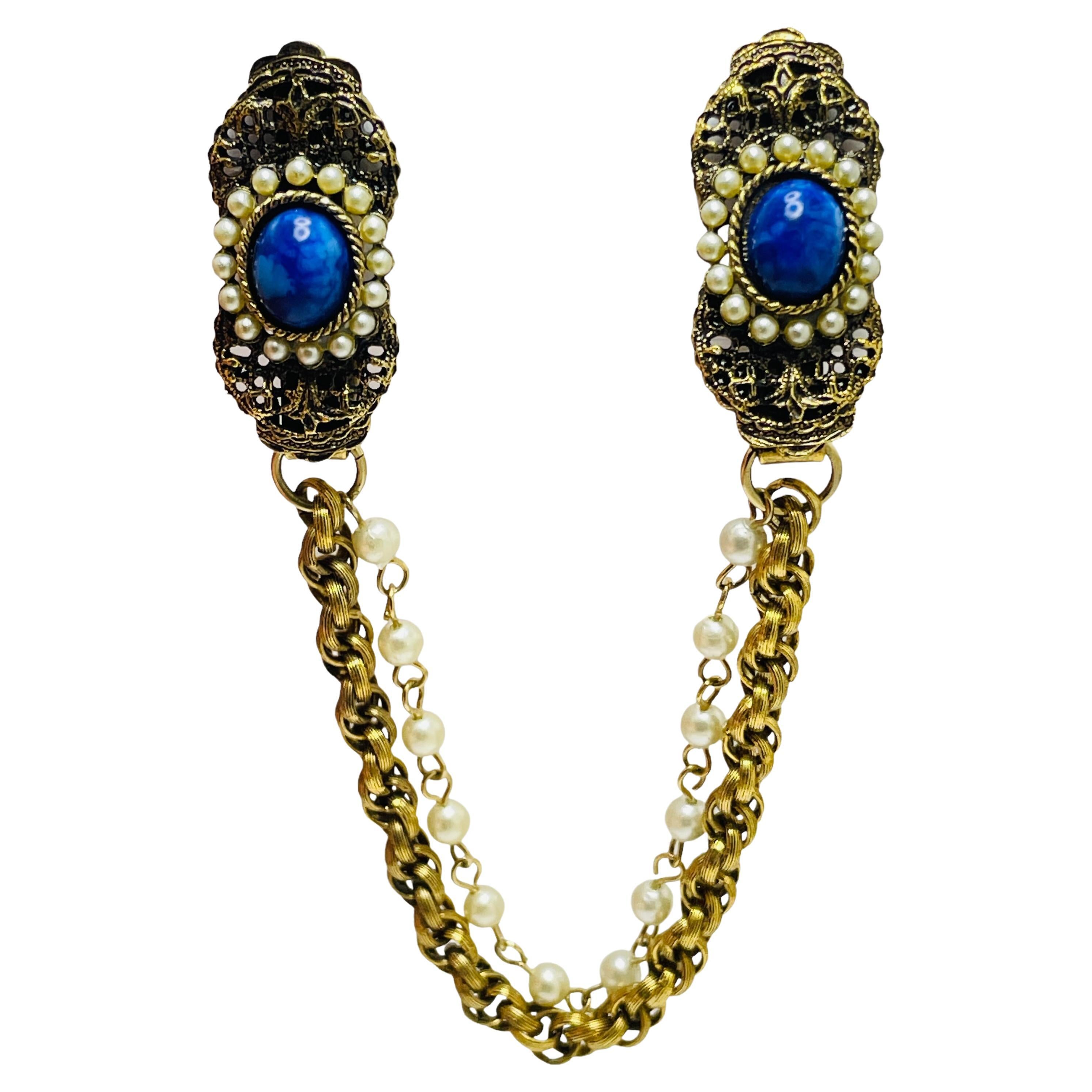 Vintage gold pearl faux lapis sweater clip For Sale