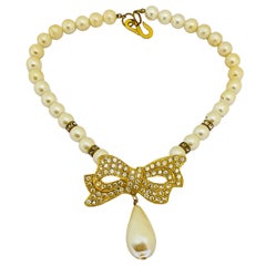 Vintage gold pearl rhinestone bow beaded designer runway necklace