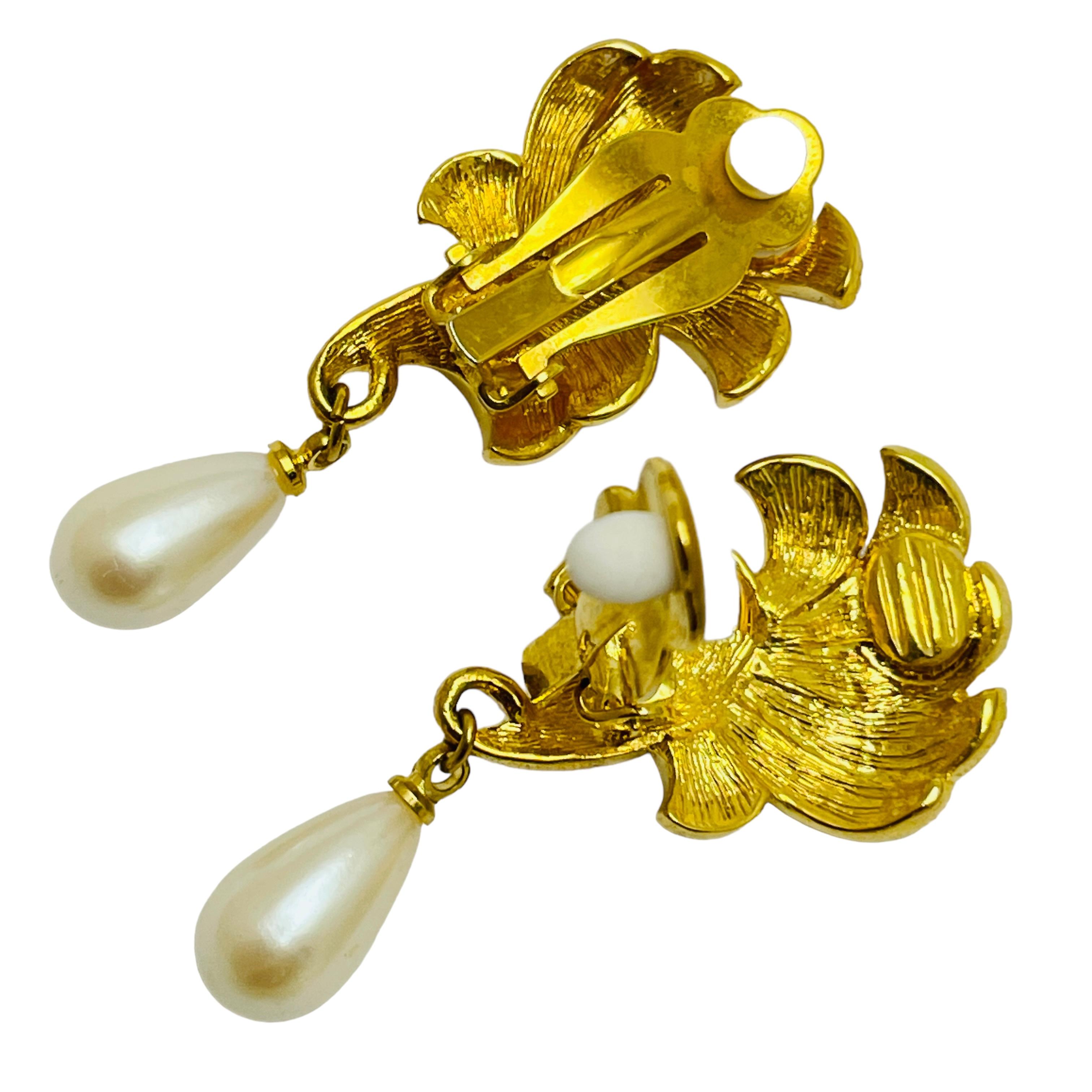 Pendientes vintage de oro con perlas y strass de diseño de pasarela en Bueno estado para la venta en Palos Hills, IL
