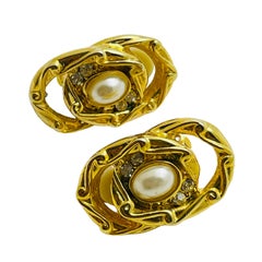 Vintage gold pearl rhinestone designer clip on earrings