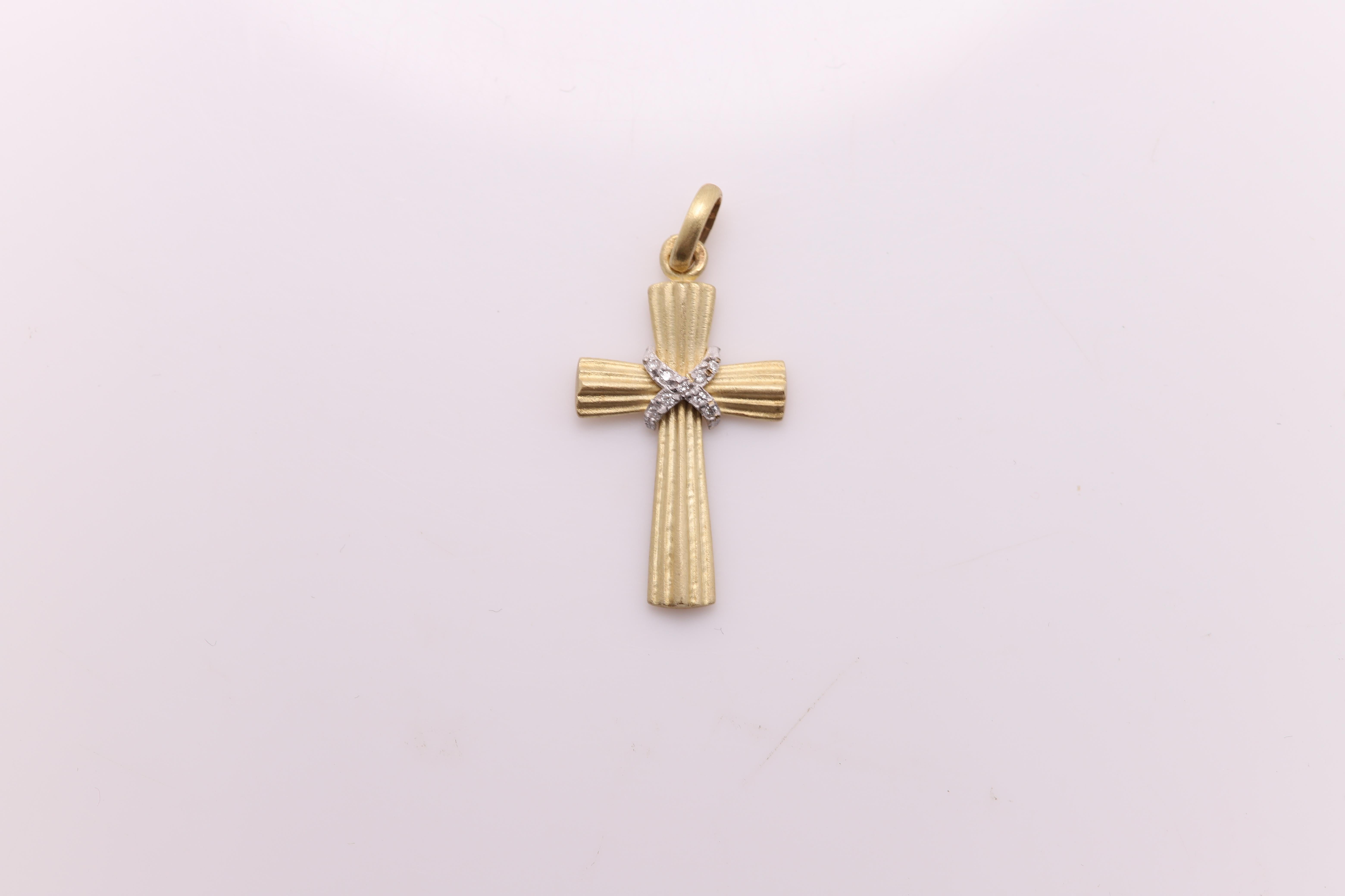 Women's Vintage Gold Pendant Cross 14 Karat Yellow Gold Diamond Cross