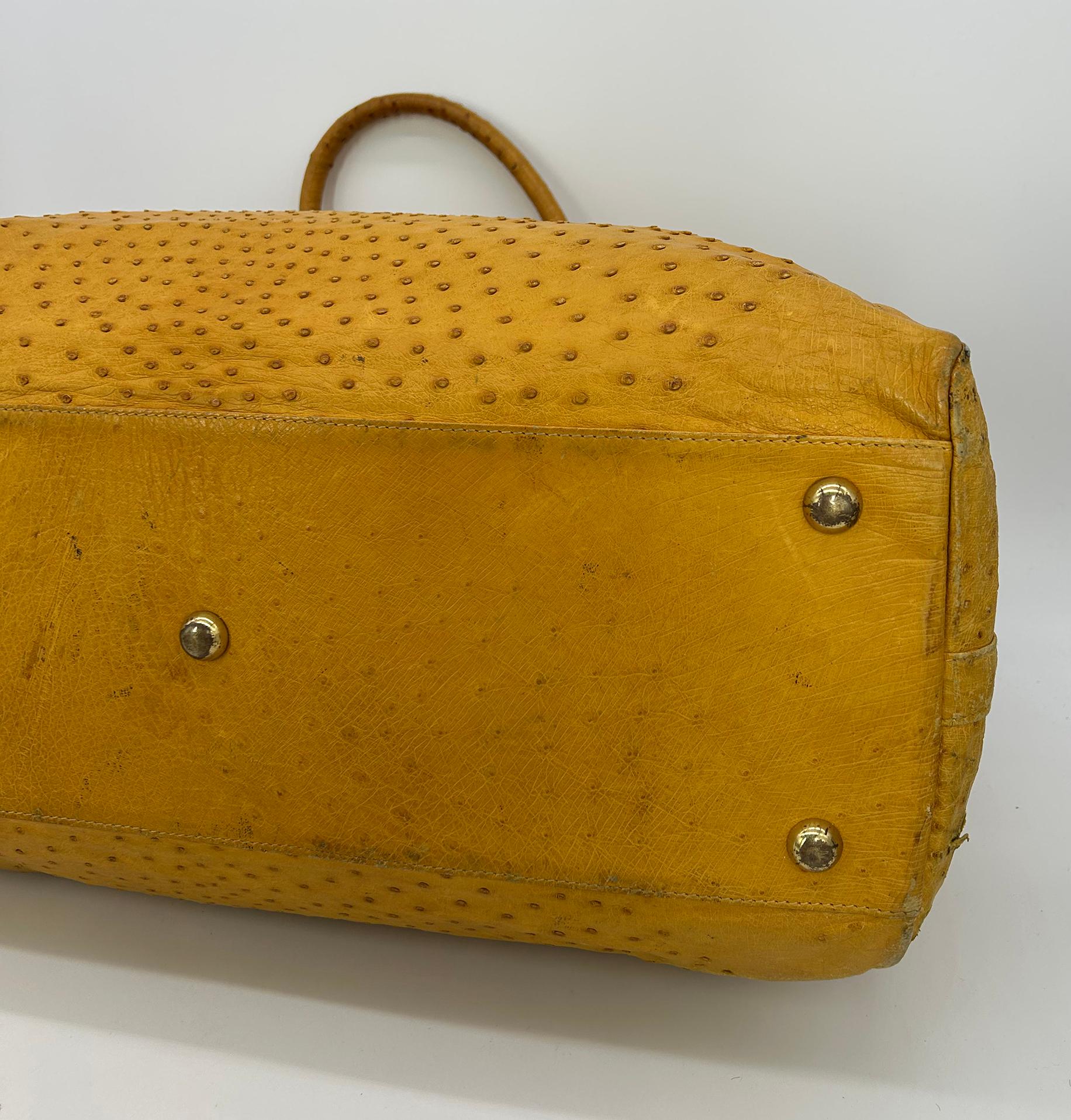 Vintage Gold Pfeil Mustard Tan Ostrich Leather Duffel Travel Bag Tote c1980s For Sale 3