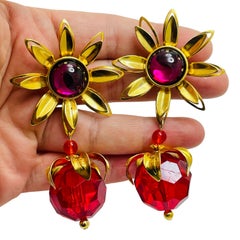 Vintage gold pink red flower dangle designer runway earrings