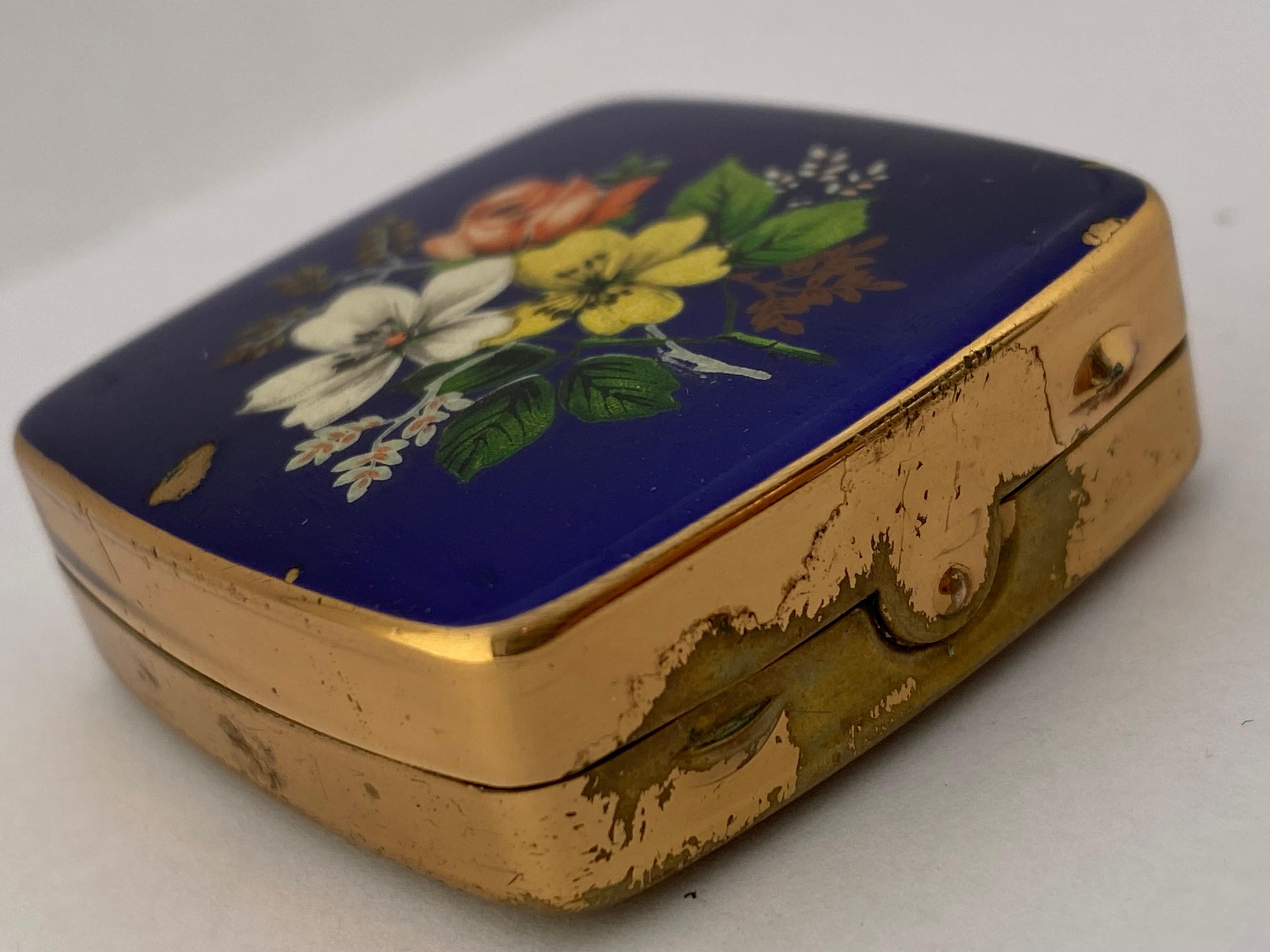 stratton pill box made in england