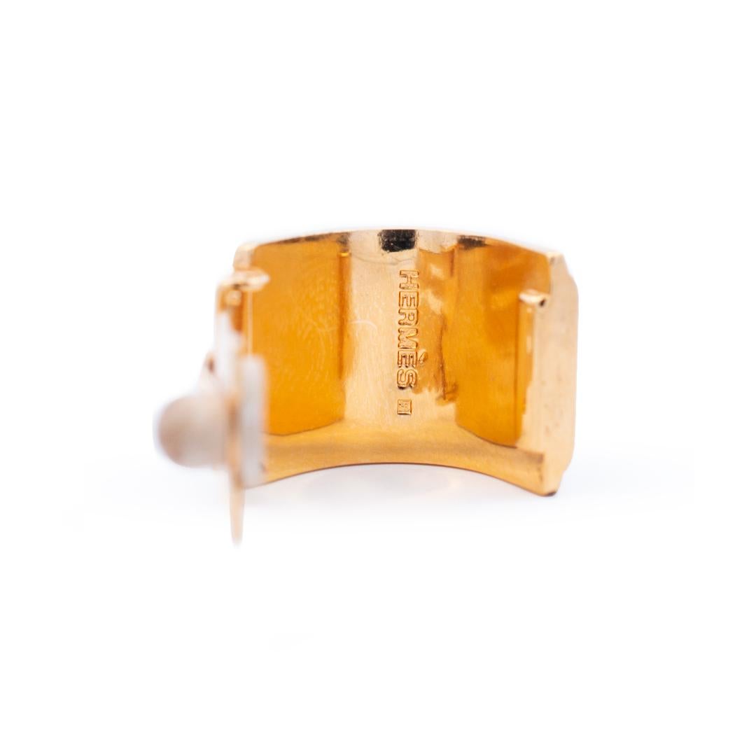 Vintage Gold Plated Authentic Hermès Colorful Enamel Clip on Earrings Bon état - En vente à Houston, TX