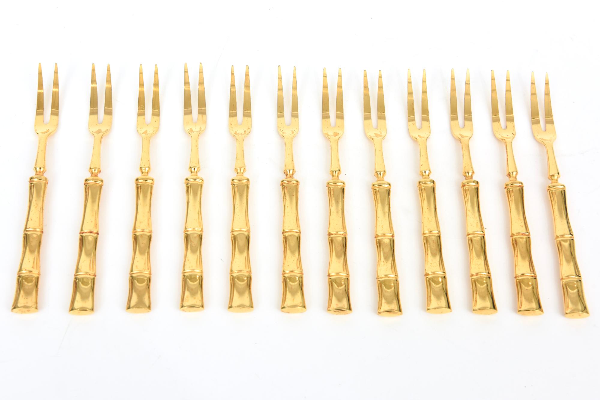 Fourchettes de service en bambou plaqué or Vintage Set de 12 en vente 5